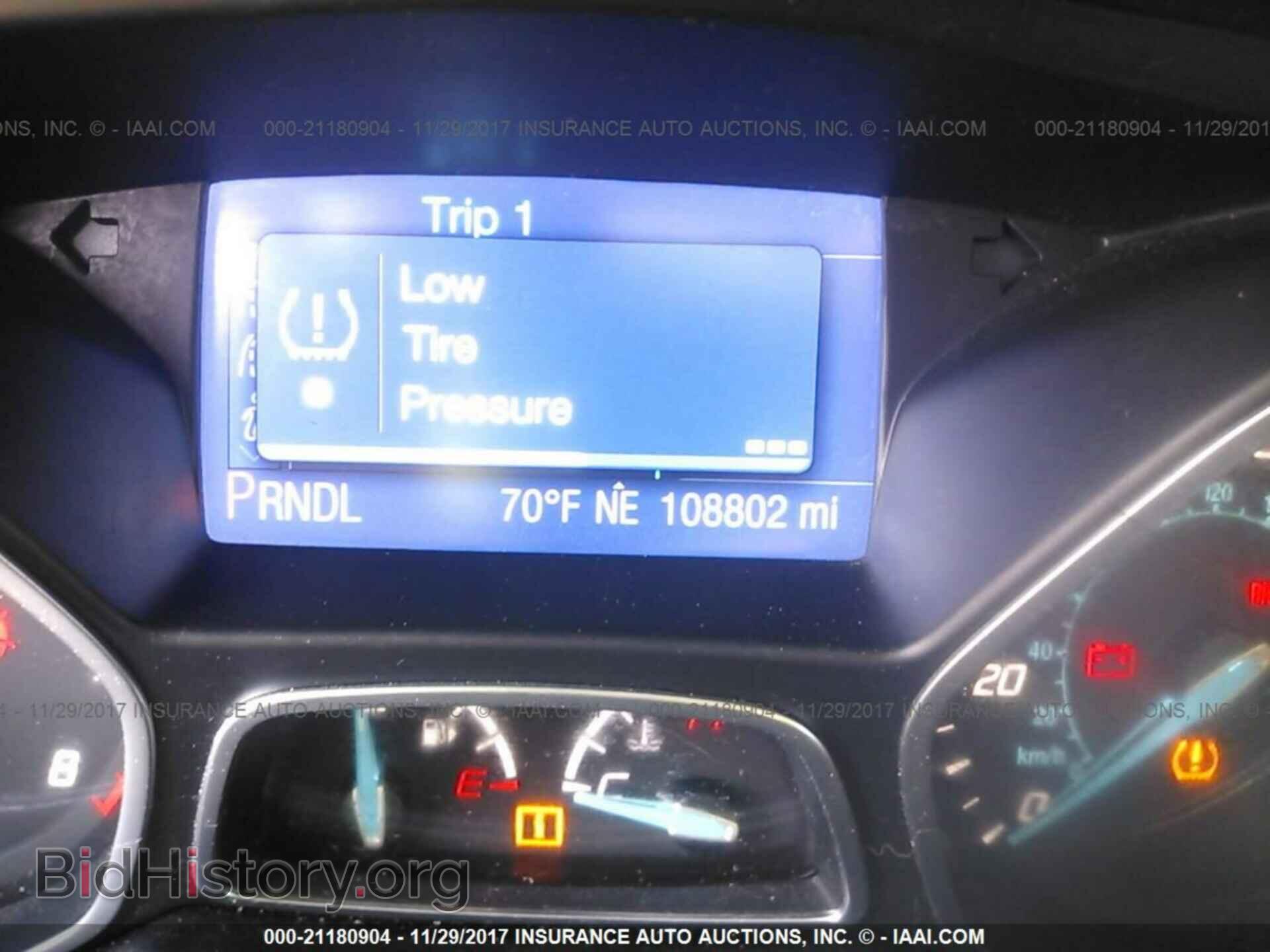 2014 Ford Focus - VIN: 1FADP3F20EL117600 - Photo 7