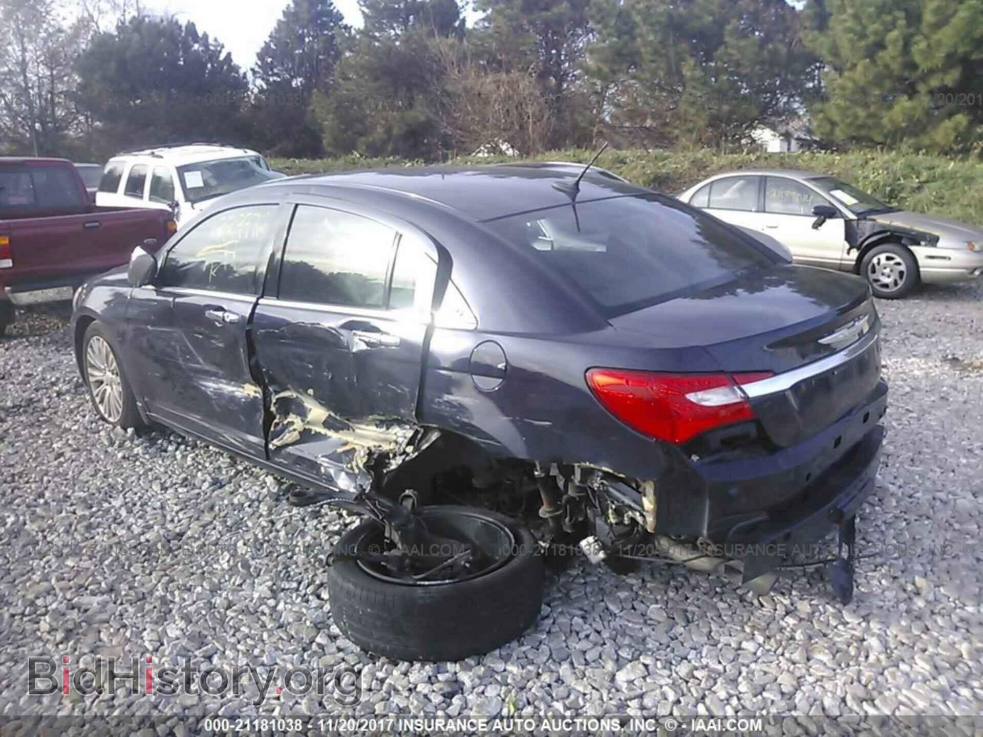 2012 Chrysler 200 - VIN: 1C3CCBCGXCN210299 - Photo 3