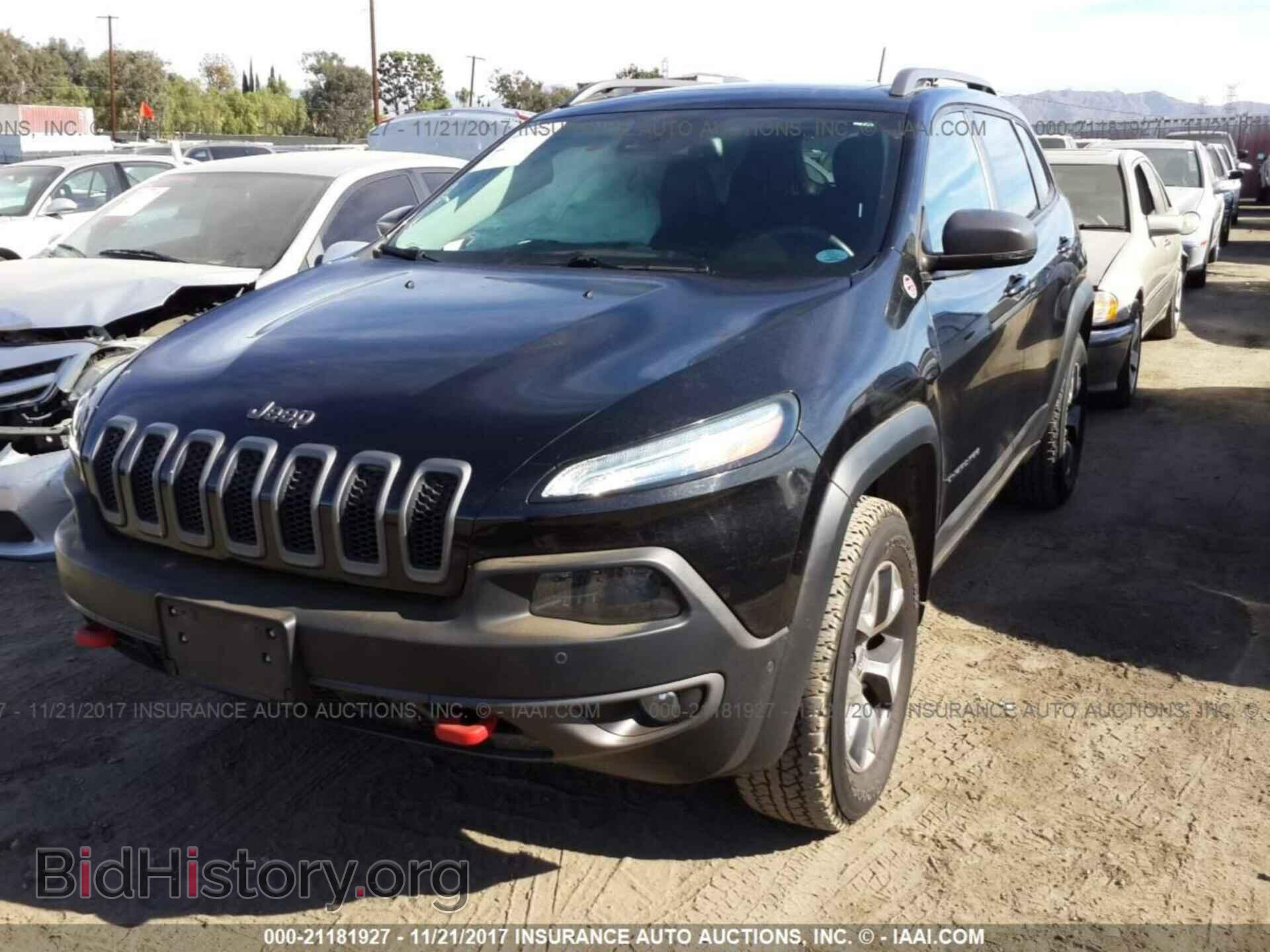 2014 Jeep Cherokee - VIN: 1C4PJMBS4EW277000 - Фото 2