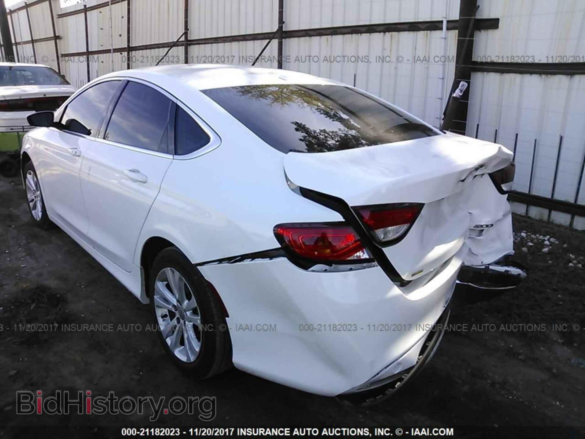 2016 Chrysler 200 - VIN: 1C3CCCAB5GN105916 - Фото 3