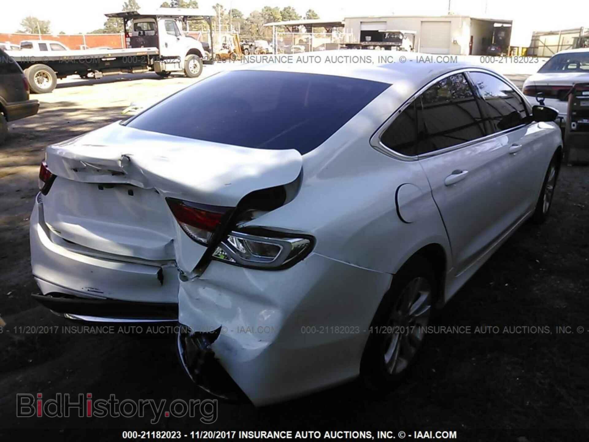 2016 Chrysler 200 - VIN: 1C3CCCAB5GN105916 - Фото 4