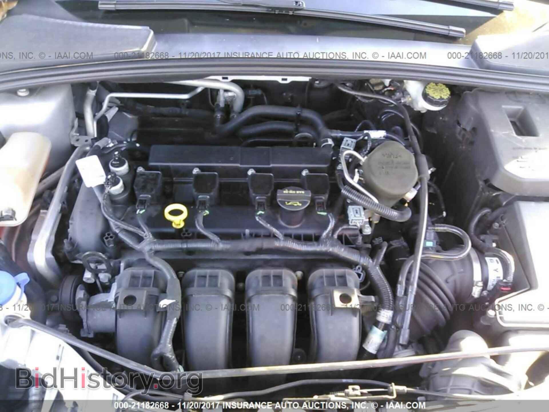 2012 Ford Focus - VIN: 1FAHP3H27CL200520 - Photo 10