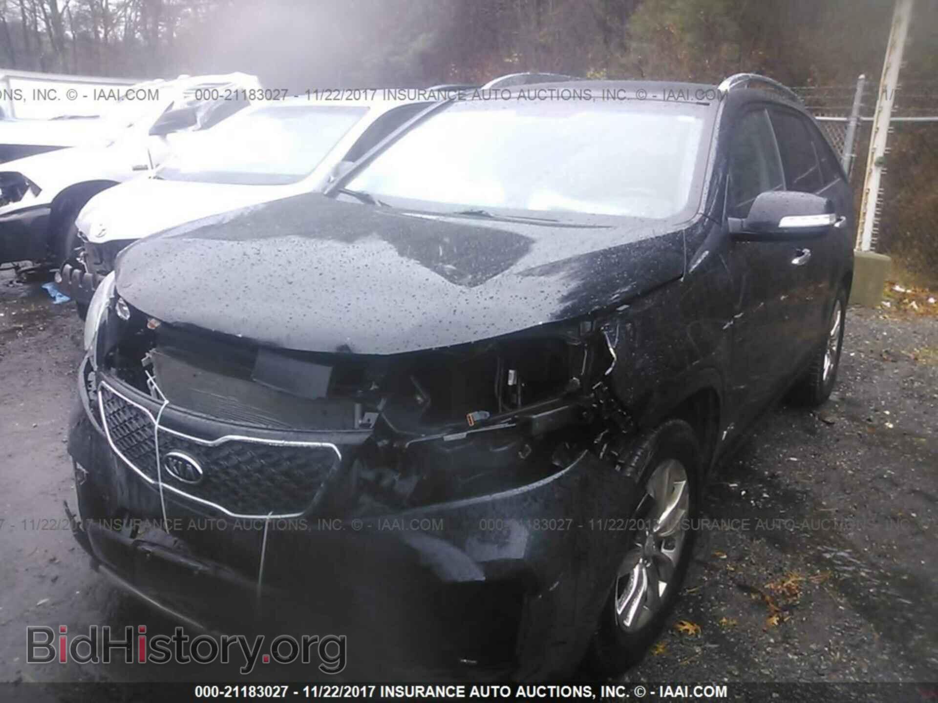 2012 Kia Sorento - VIN: 5XYKWDA21CG214346 - Фото 2