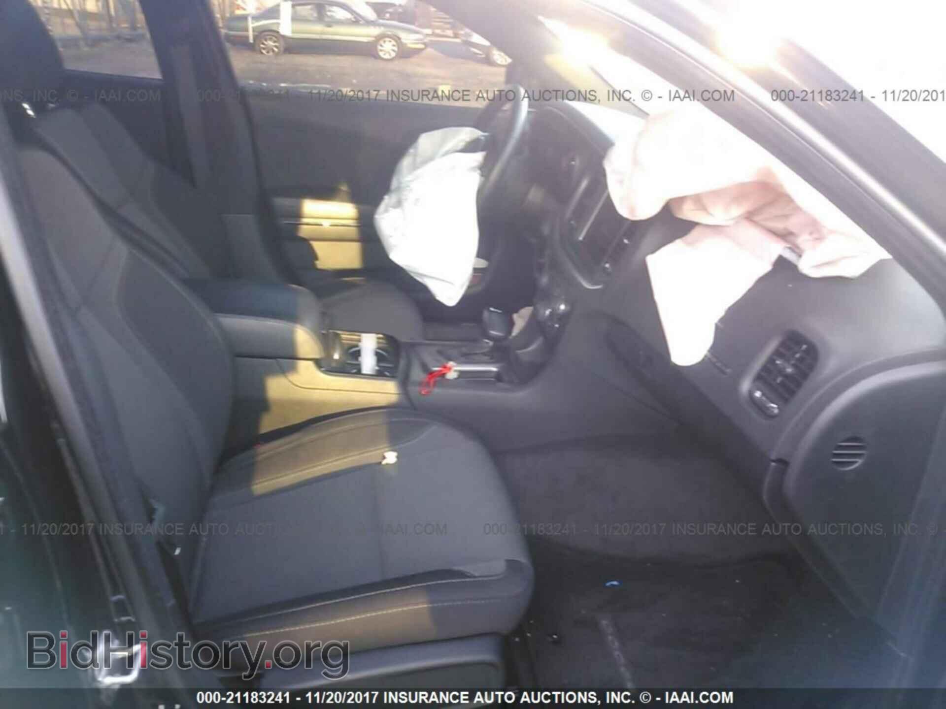 2017 Dodge Charger - VIN: 2C3CDXCTXHH557090 - Photo 5