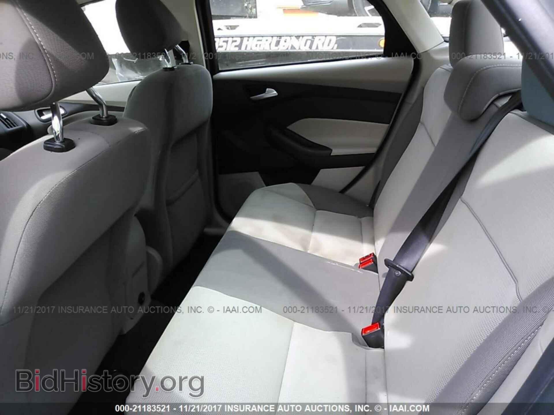 2012 Ford Focus - VIN: 1FAHP3F25CL233292 - Photo 8