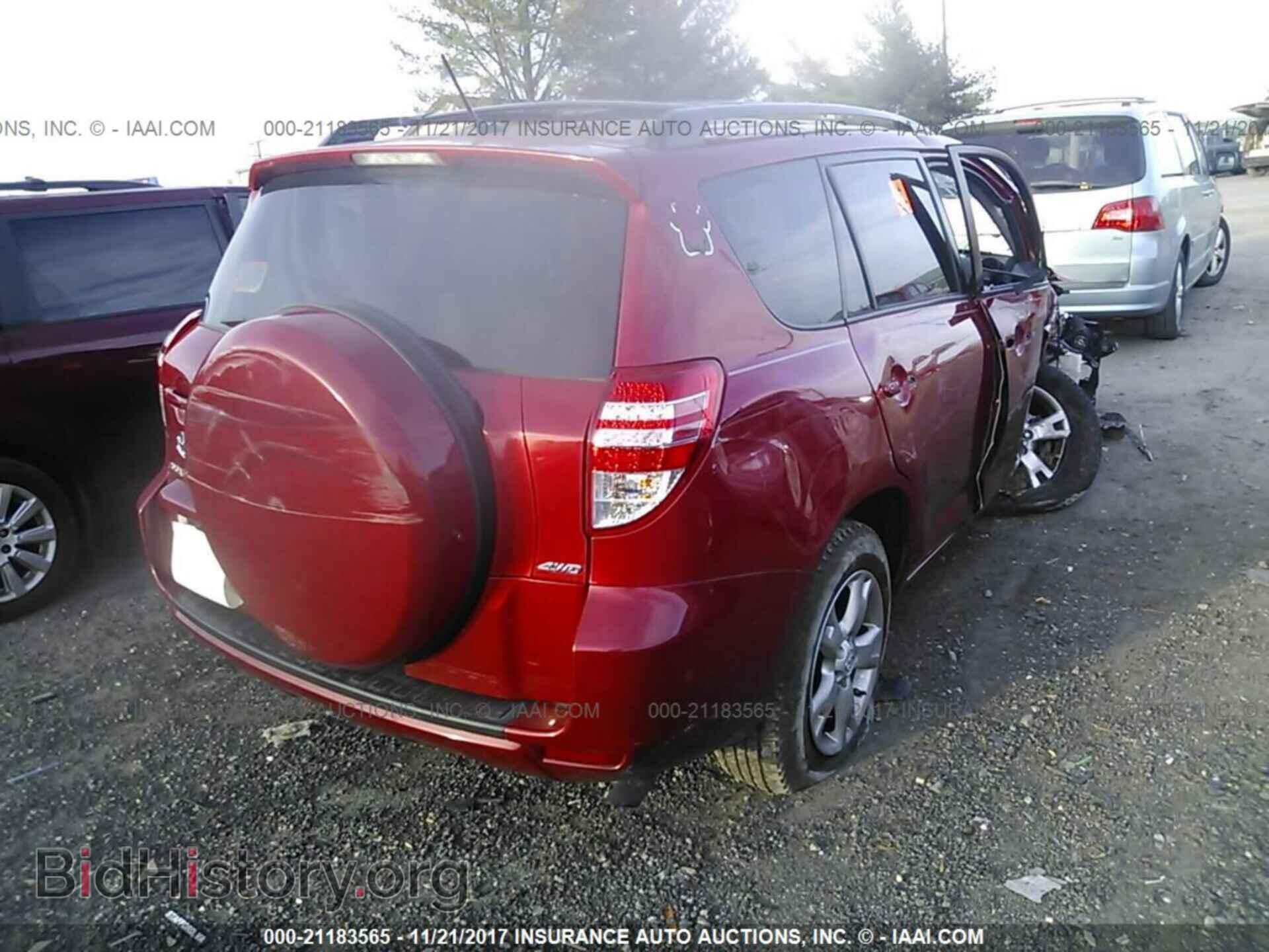 2011 Toyota Rav4 - VIN: 2T3BF4DV5BW089552 - Фото 4