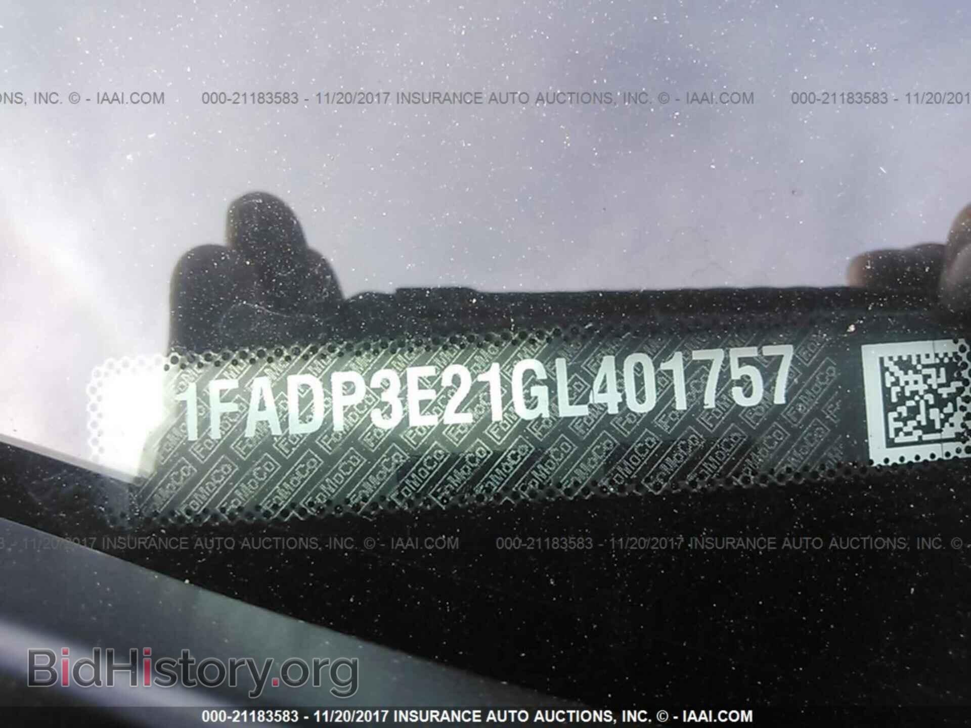 2016 Ford Focus - VIN: 1FADP3E21GL401757 - Фото 9