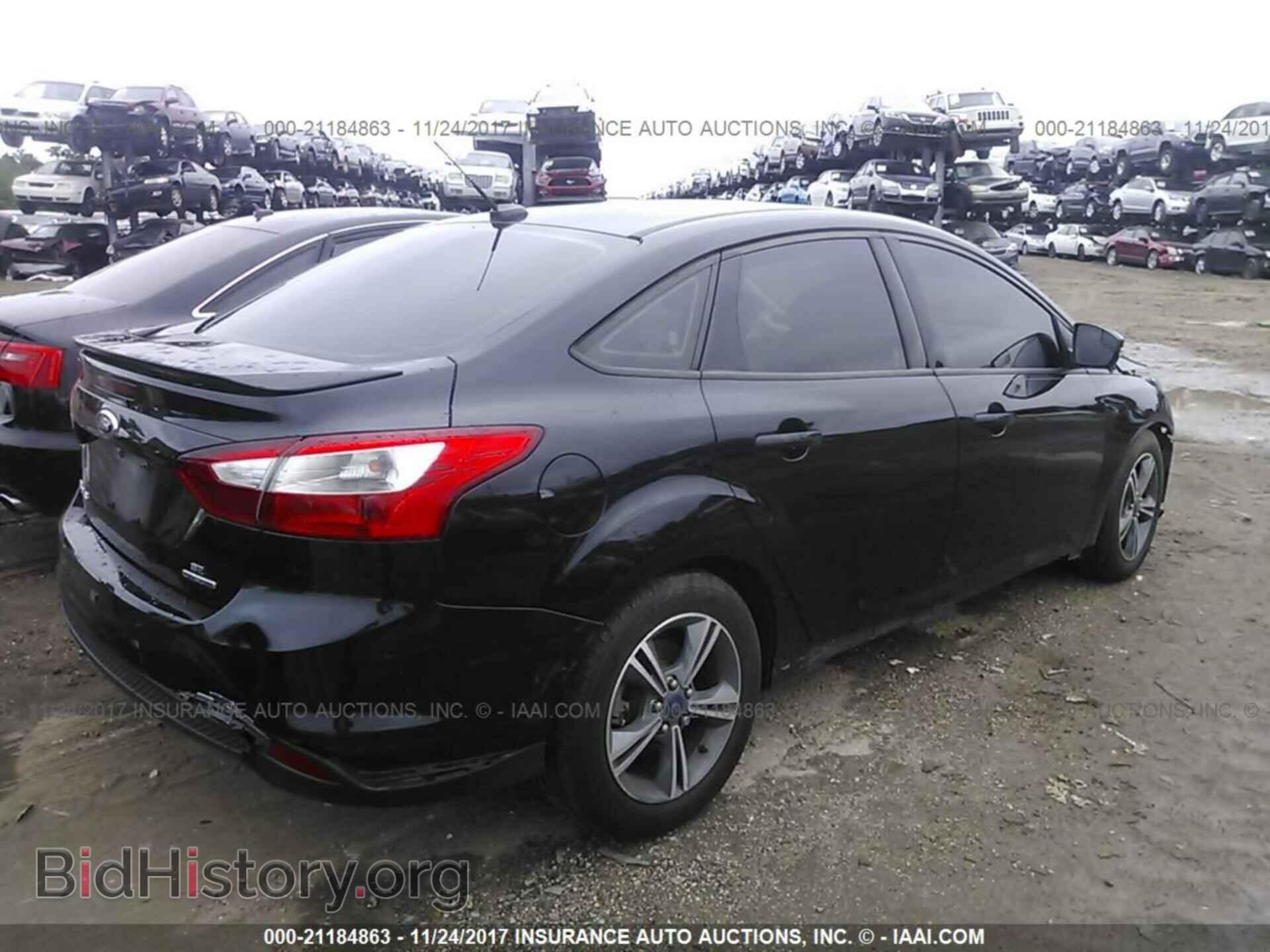 2014 Ford Focus - VIN: 1FADP3F29EL316094 - Photo 4