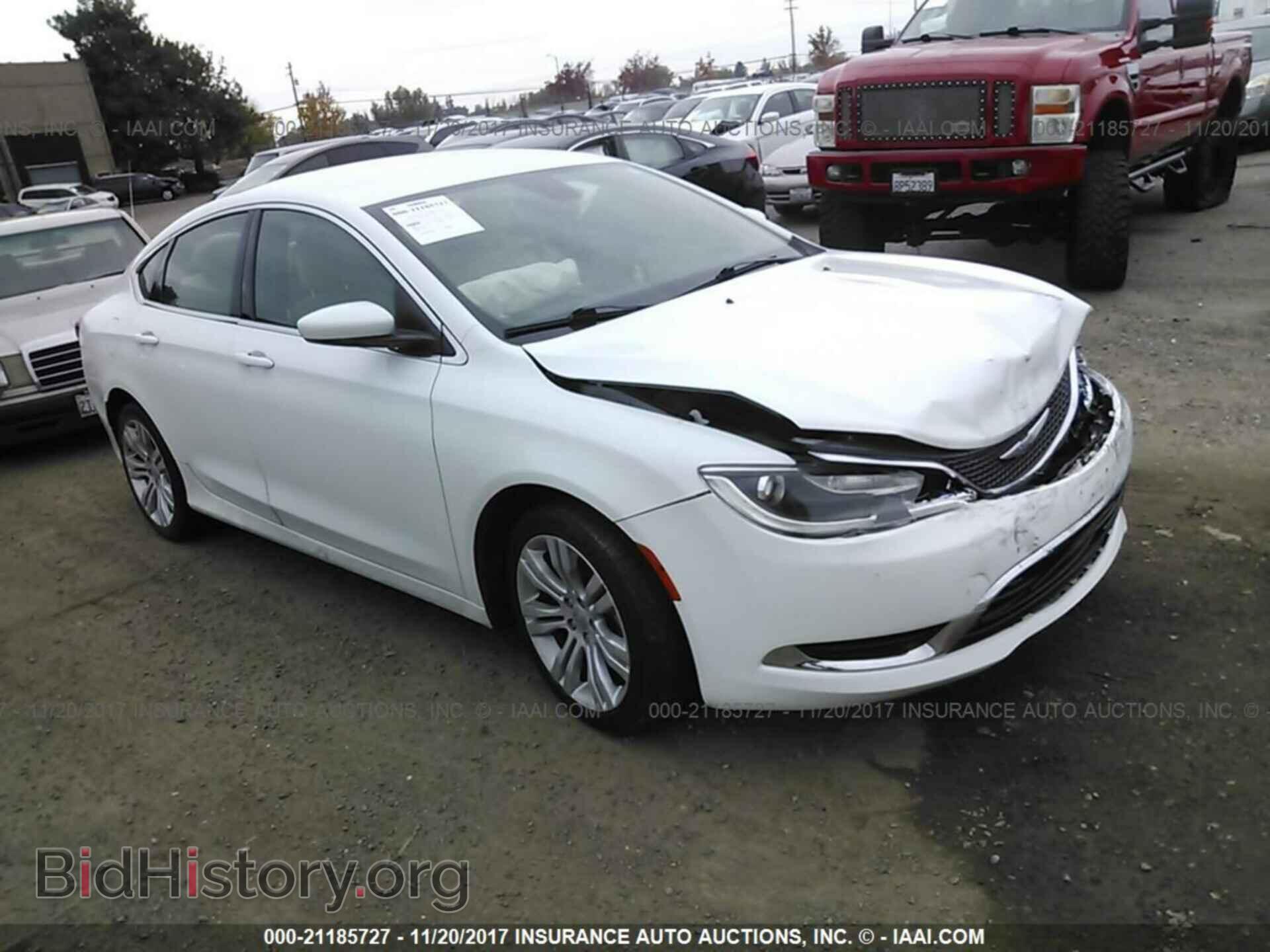 Photo 1C3CCCAB3FN537225 - Chrysler 200 2015