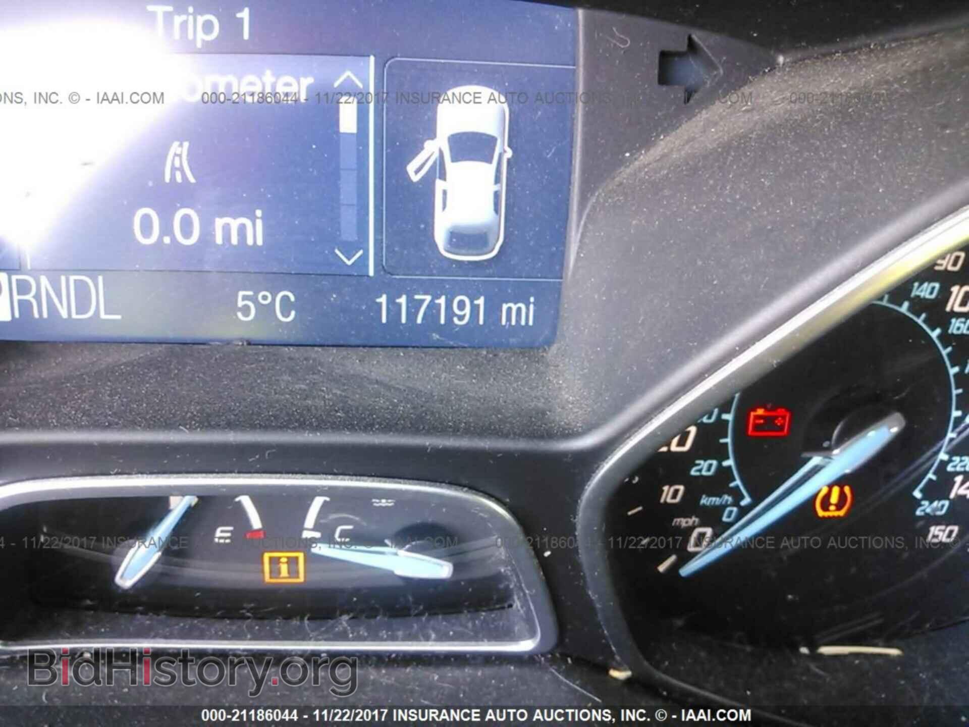2012 Ford Focus - VIN: 1FAHP3F24CL114424 - Photo 7