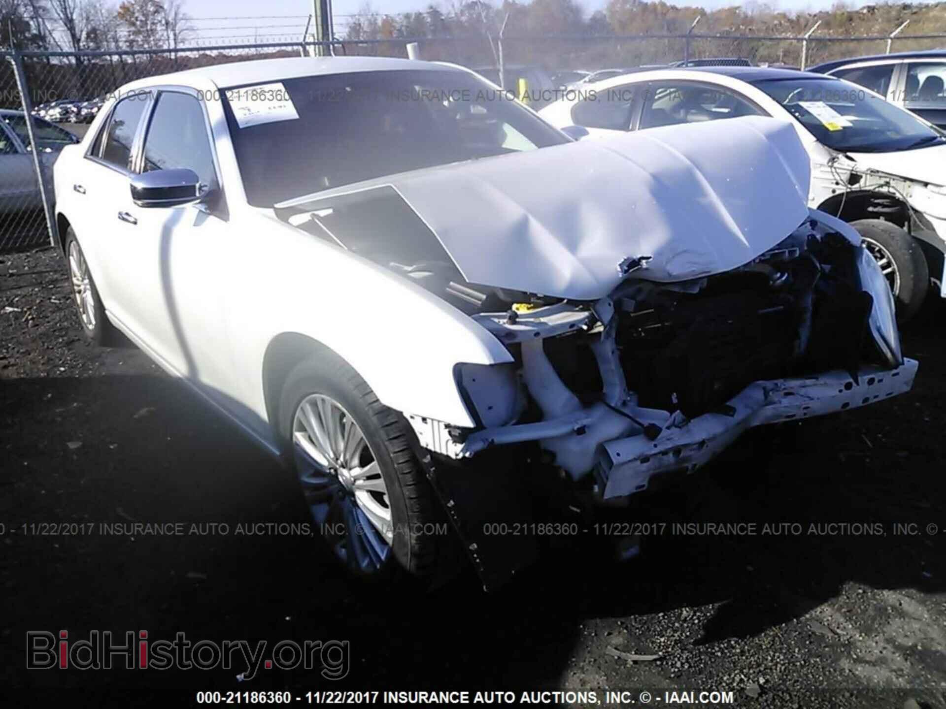 Фотография 2C3CCAKT5CH143418 - Chrysler 300c 2012