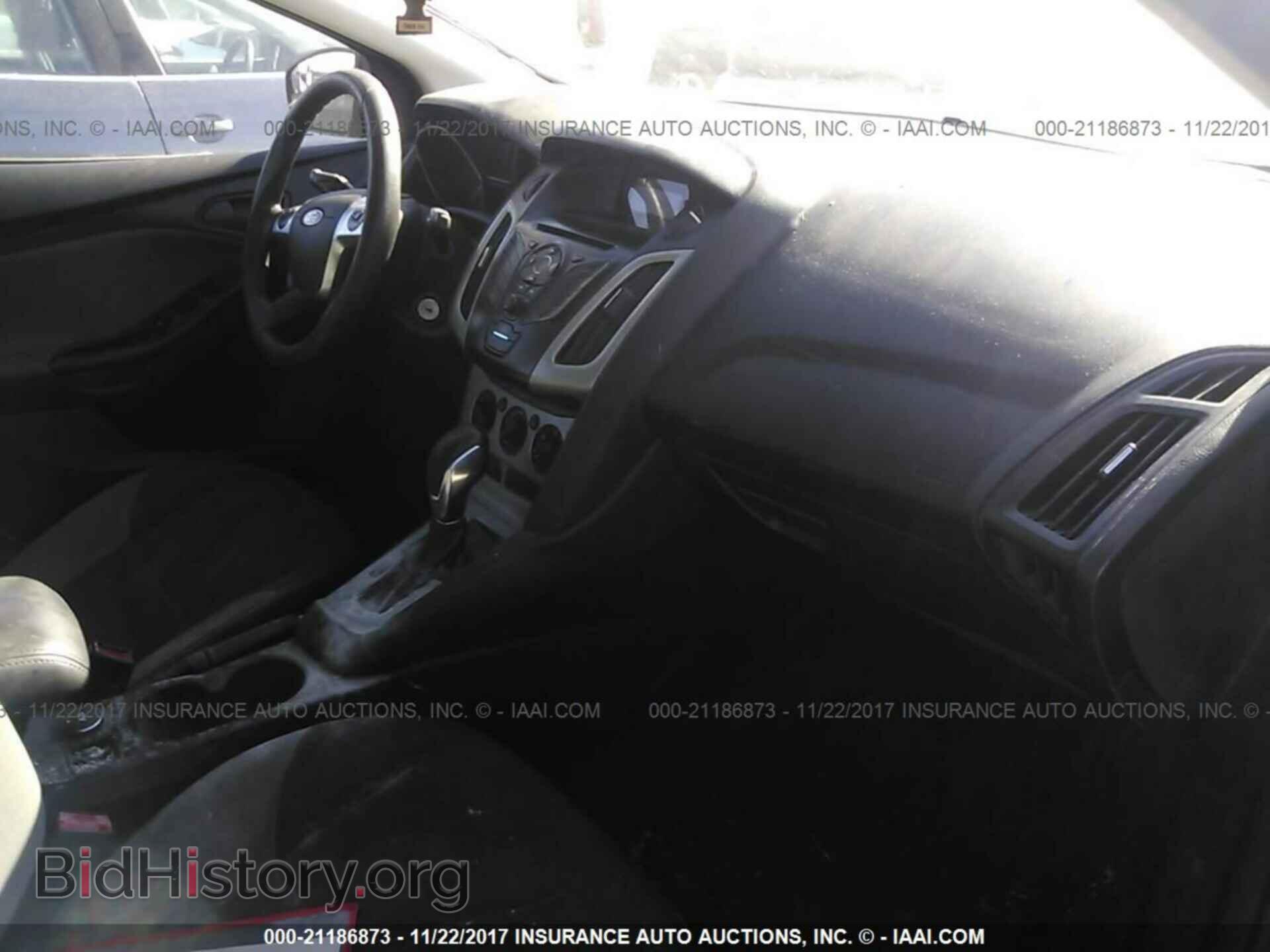 2012 Ford Focus - VIN: 1FAHP3K22CL320962 - Фото 5