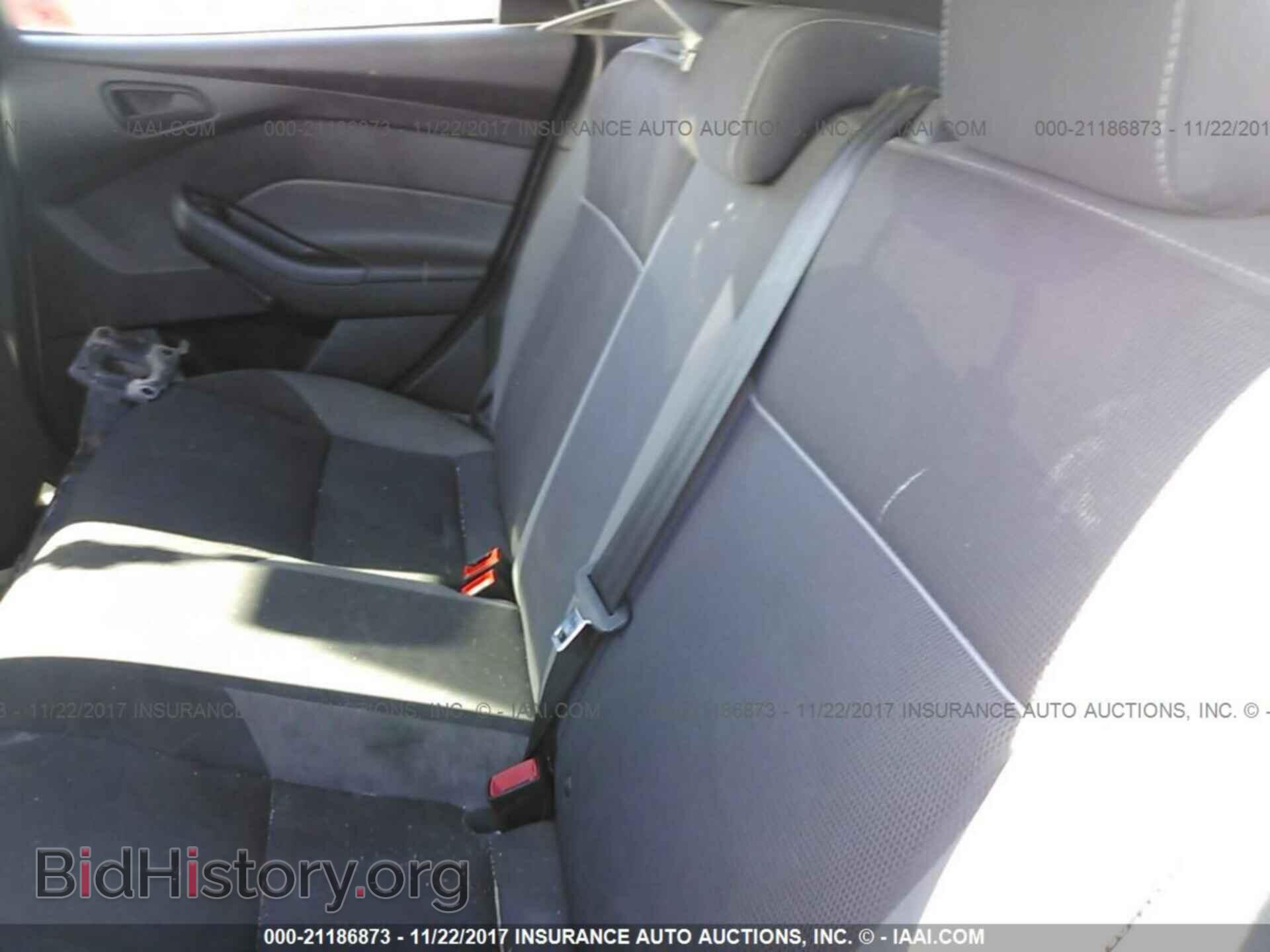 2012 Ford Focus - VIN: 1FAHP3K22CL320962 - Фото 8