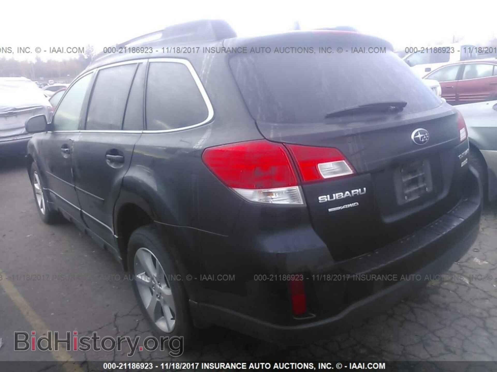 2013 Subaru Outback - VIN: 4S4BRBKC3D3290946 - Фото 3