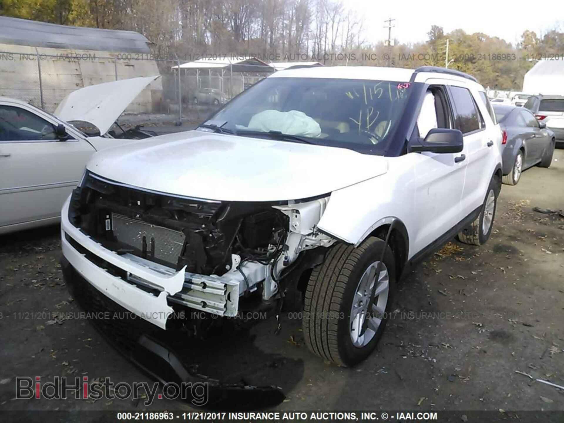 2017 Ford Explorer - VIN: 1FM5K7B83HGC75307 - Photo 2
