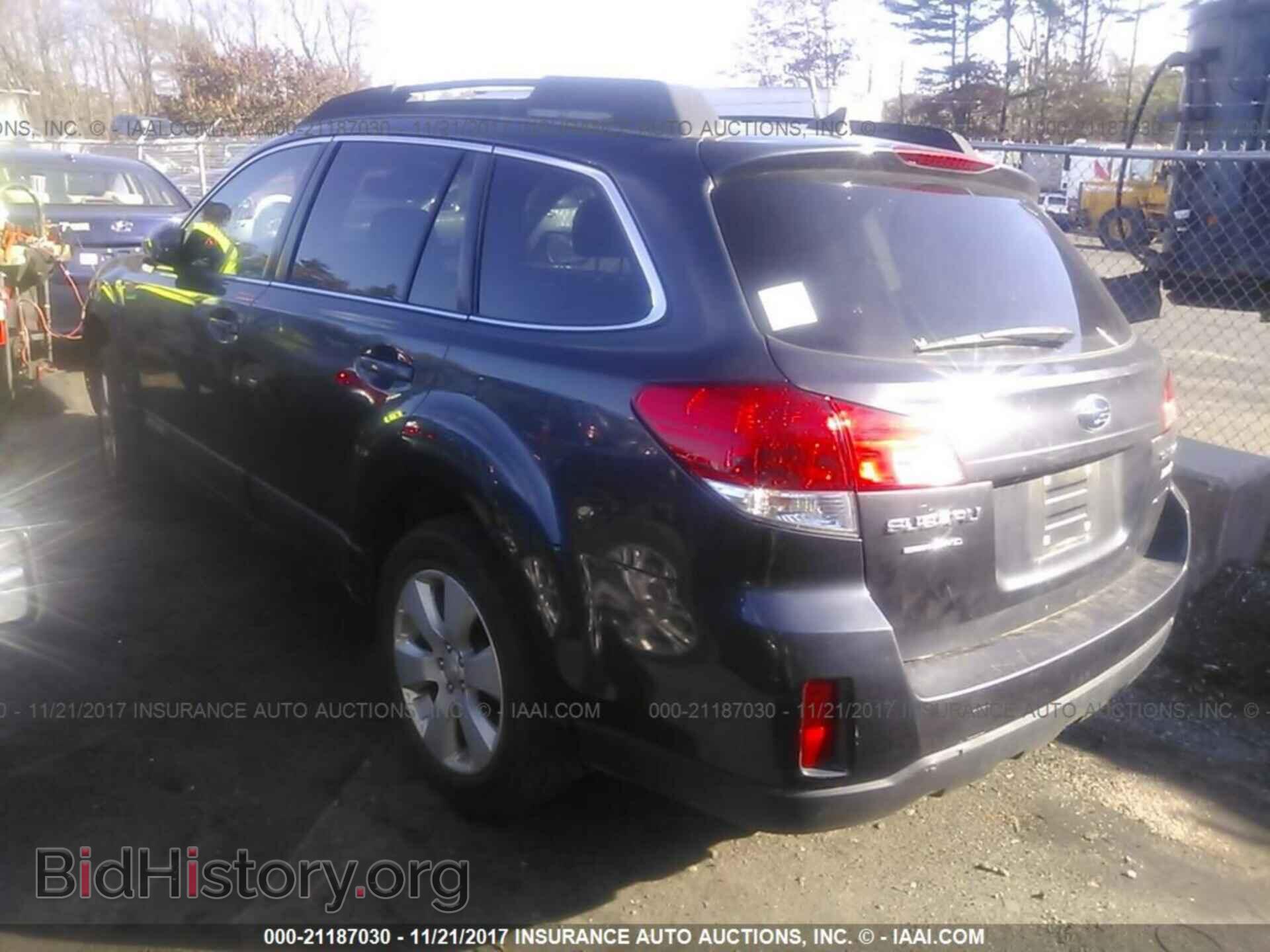 2012 Subaru Outback - VIN: 4S4BRBHC2C3214513 - Фото 3