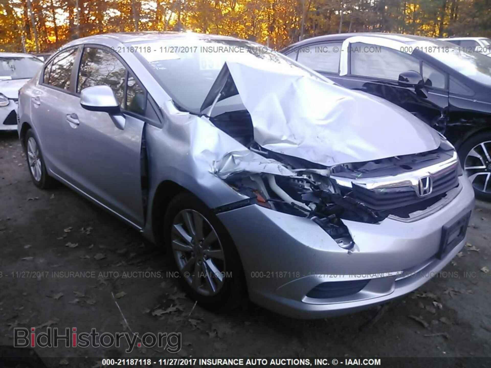 Photo 19XFB2F90CE332411 - Honda Civic 2012