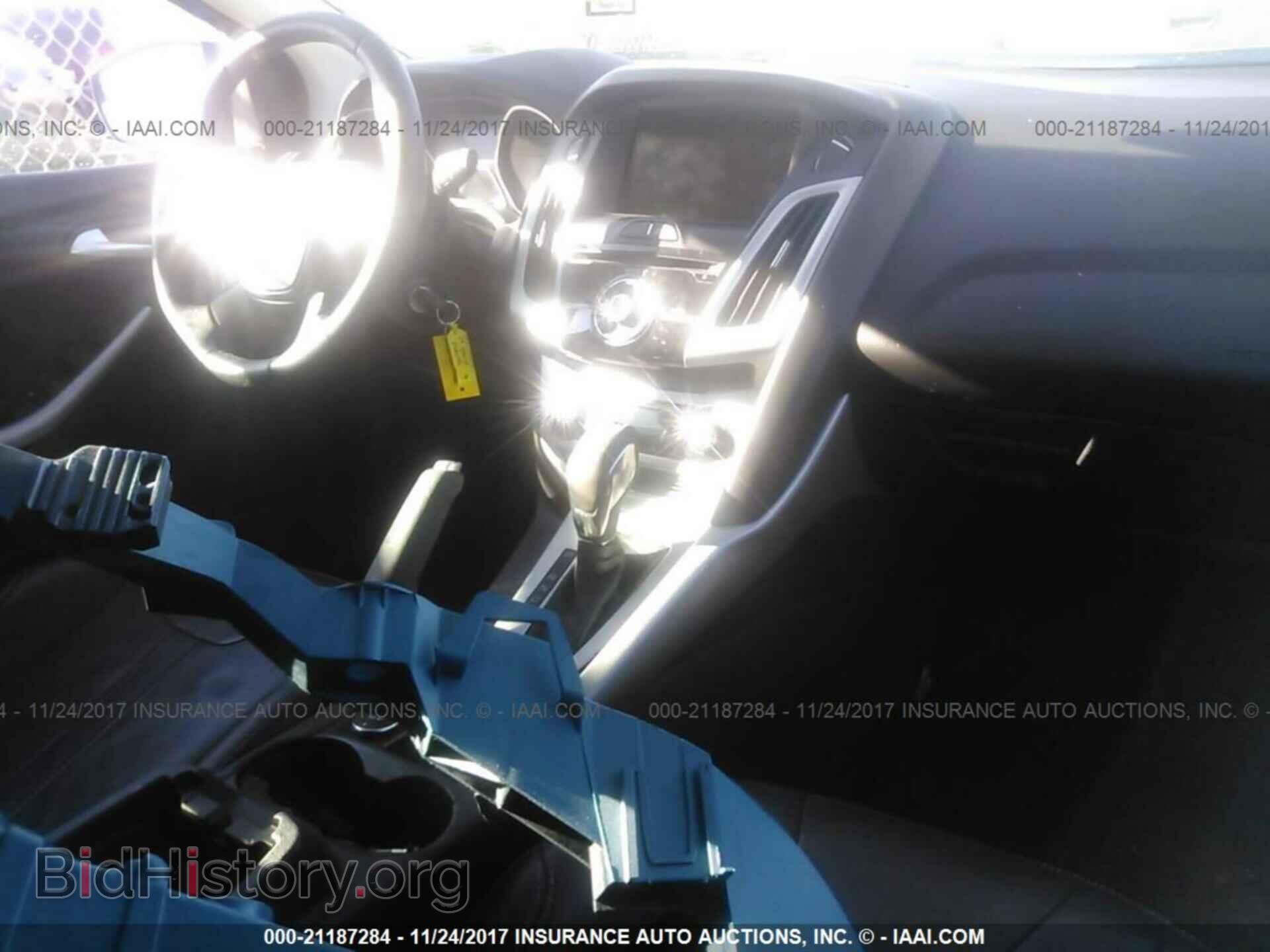 2014 Ford Focus - VIN: 1FADP3F28EL379980 - Photo 5
