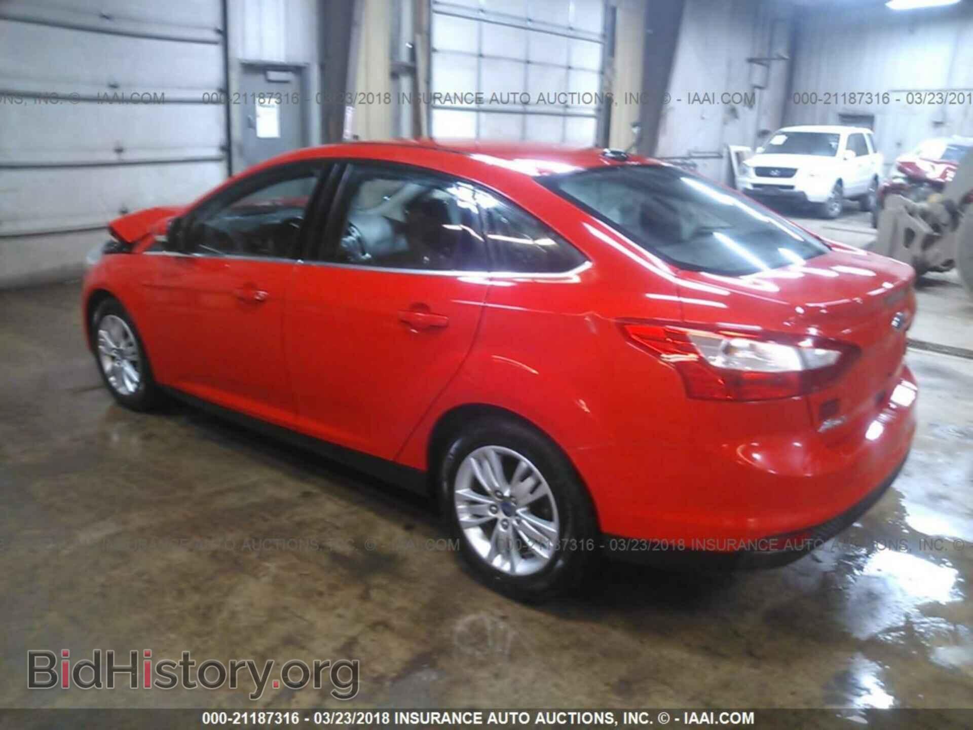 2012 Ford Focus - VIN: 1FAHP3H22CL291342 - Фото 3