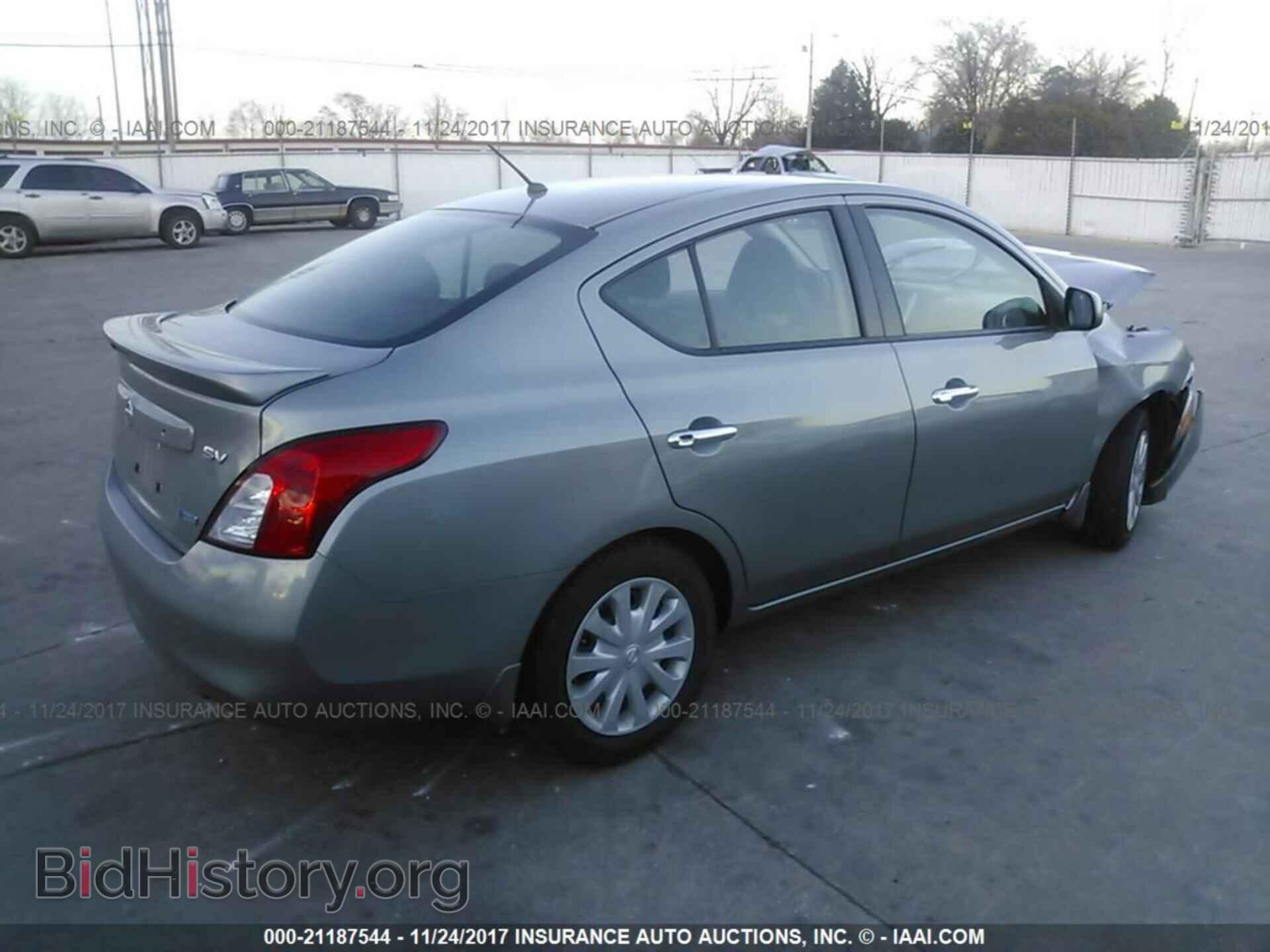 2014 Nissan Versa - VIN: 3N1CN7AP2EK454790 - Фото 4