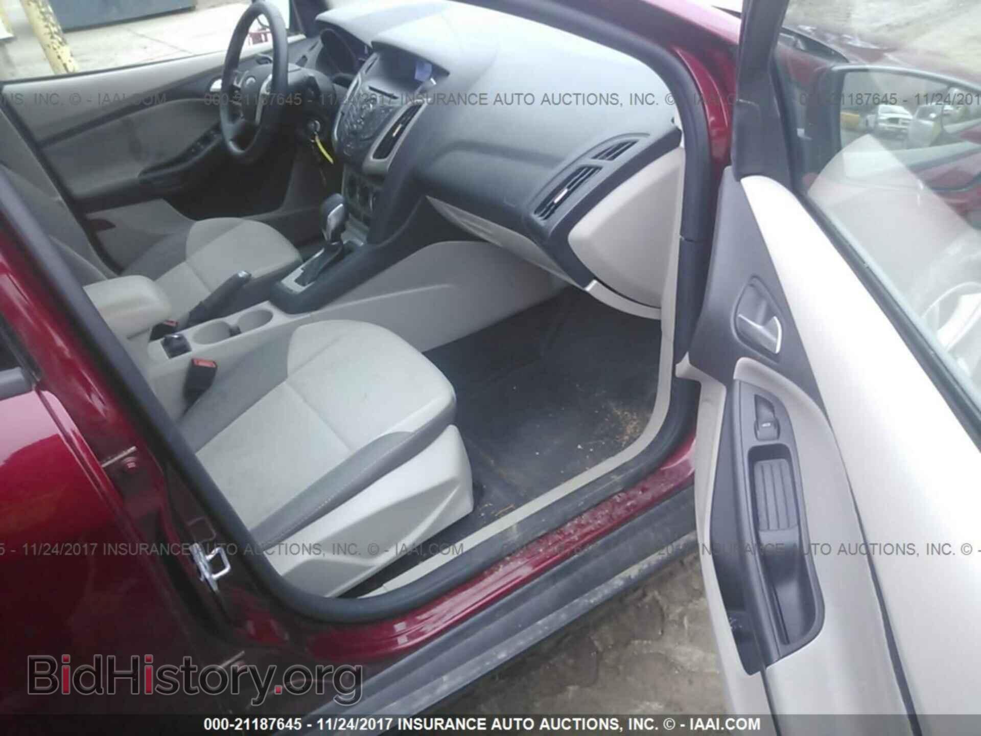 2014 Ford Focus - VIN: 1FADP3F23EL144449 - Photo 5
