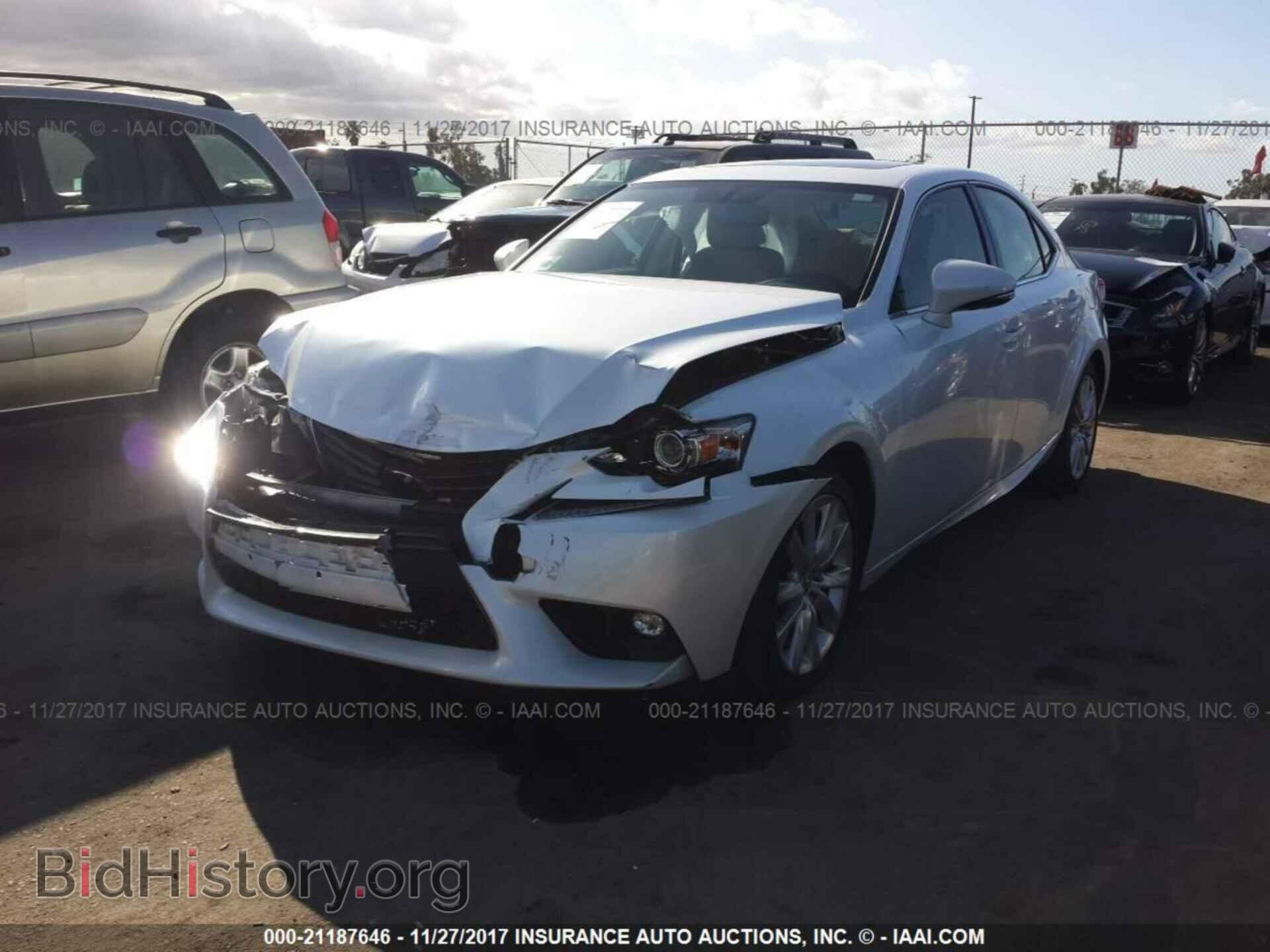 2016 Lexus Is - VIN: JTHBA1D28G5019317 - Фото 2