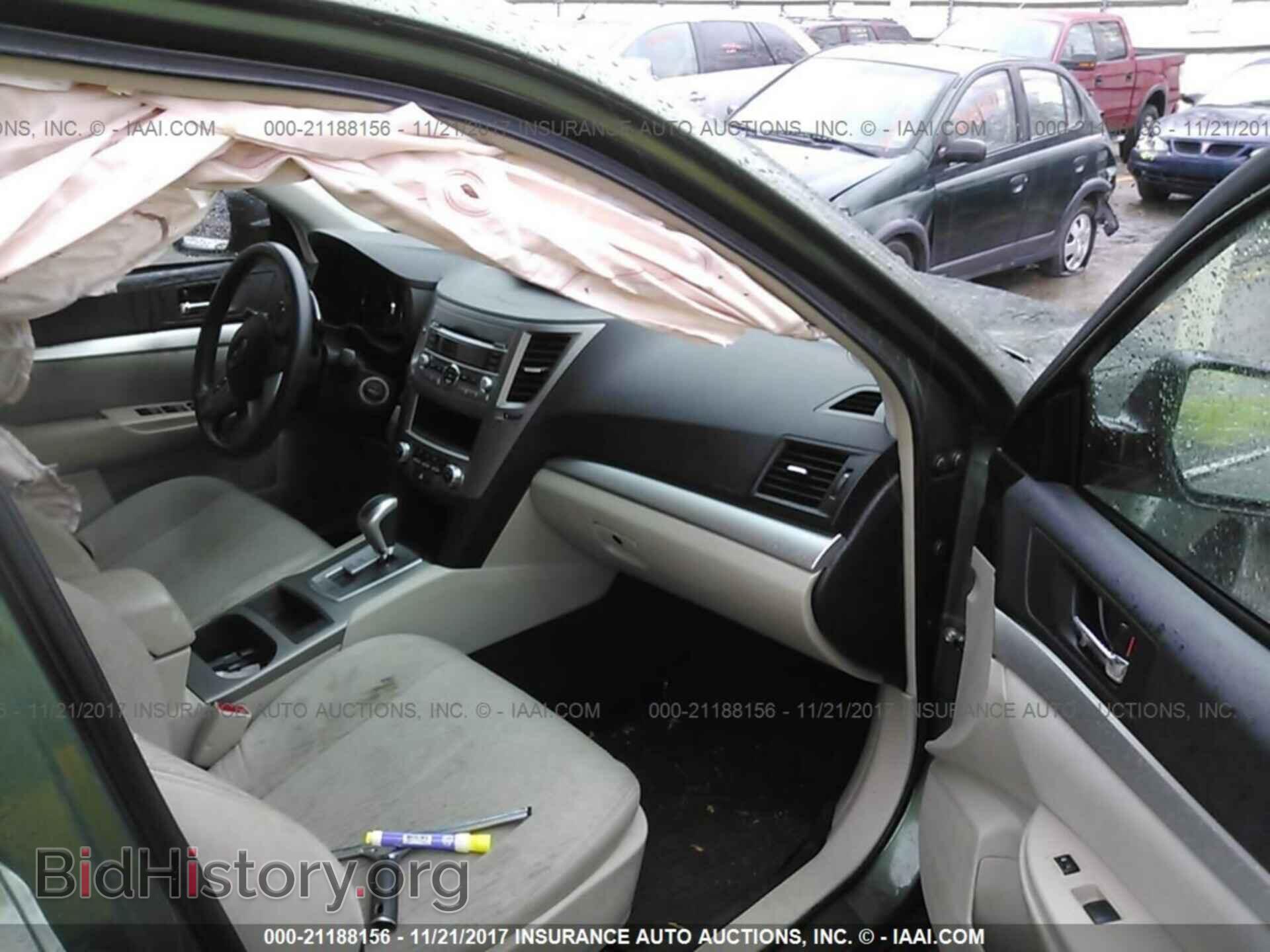 2011 Subaru Outback - VIN: 4S4BRBAC3B3320638 - Фото 5