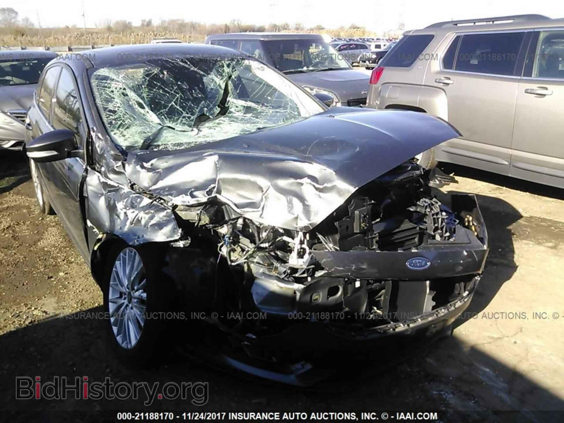 2017 Ford Focus - VIN: 1FADP3J28HL209226 - Photo 6