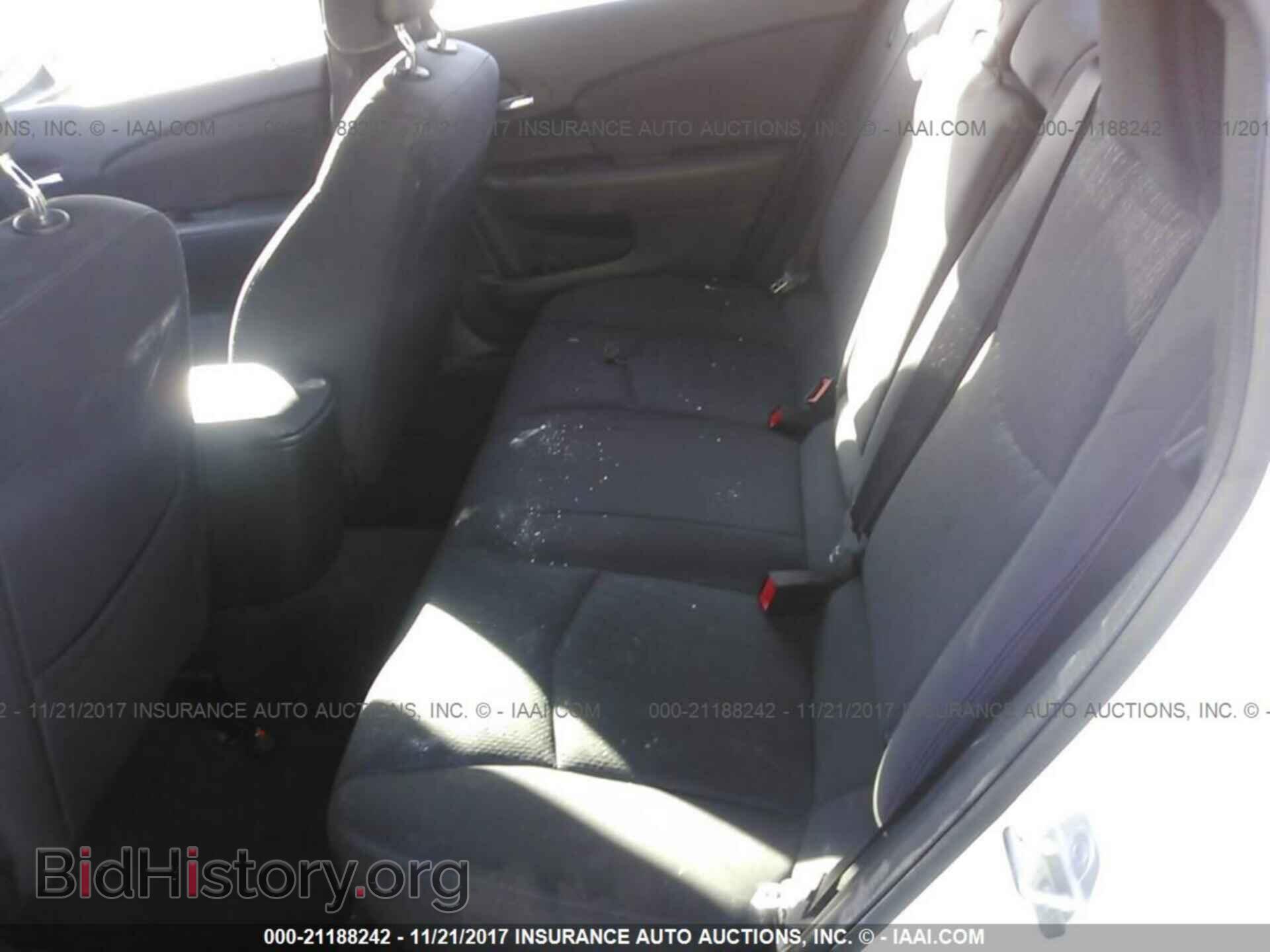 2013 Chrysler 200 - VIN: 1C3CCBBB0DN584783 - Photo 8