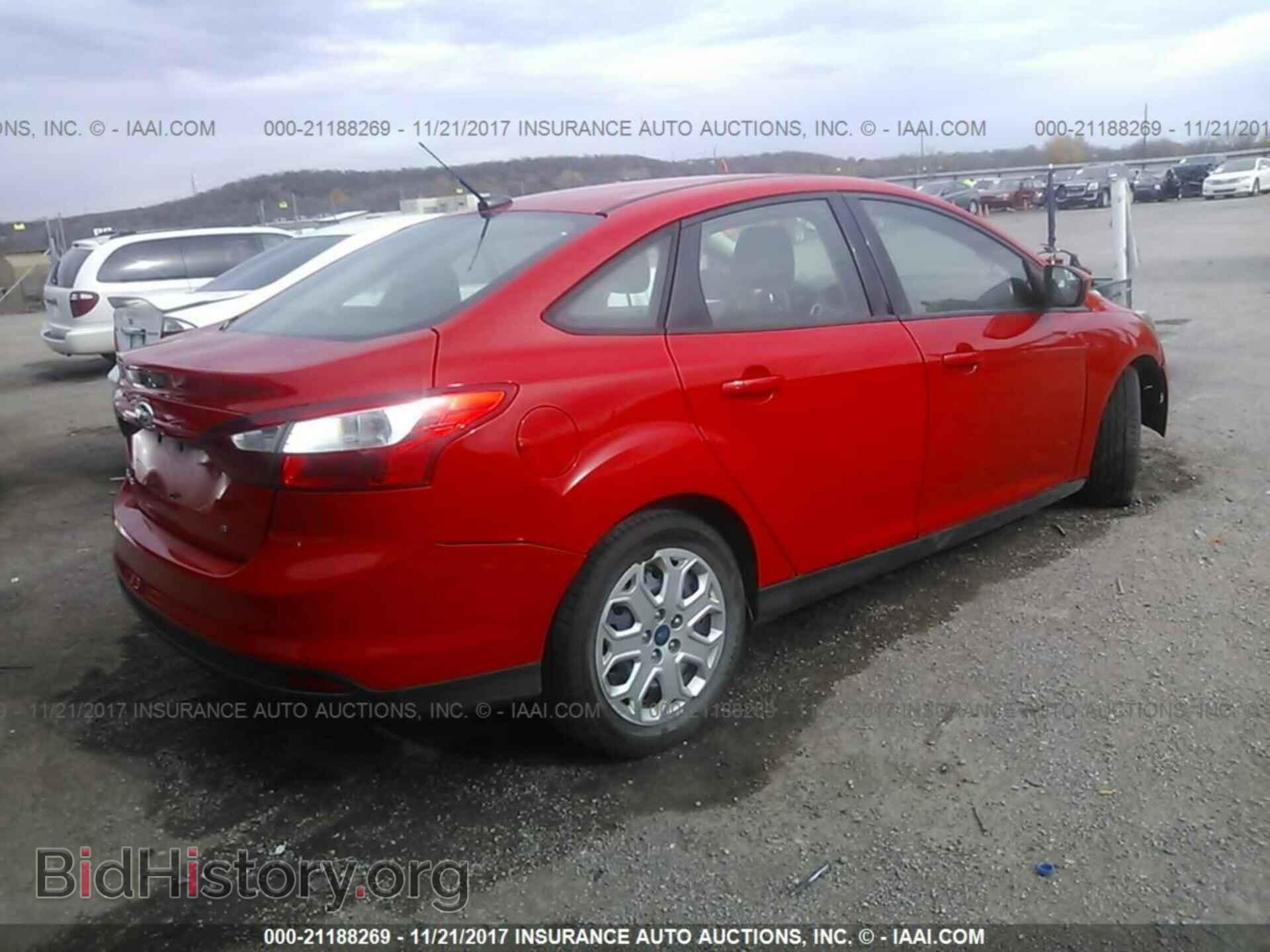 2012 Ford Focus - VIN: 1FAHP3F29CL131879 - Photo 4