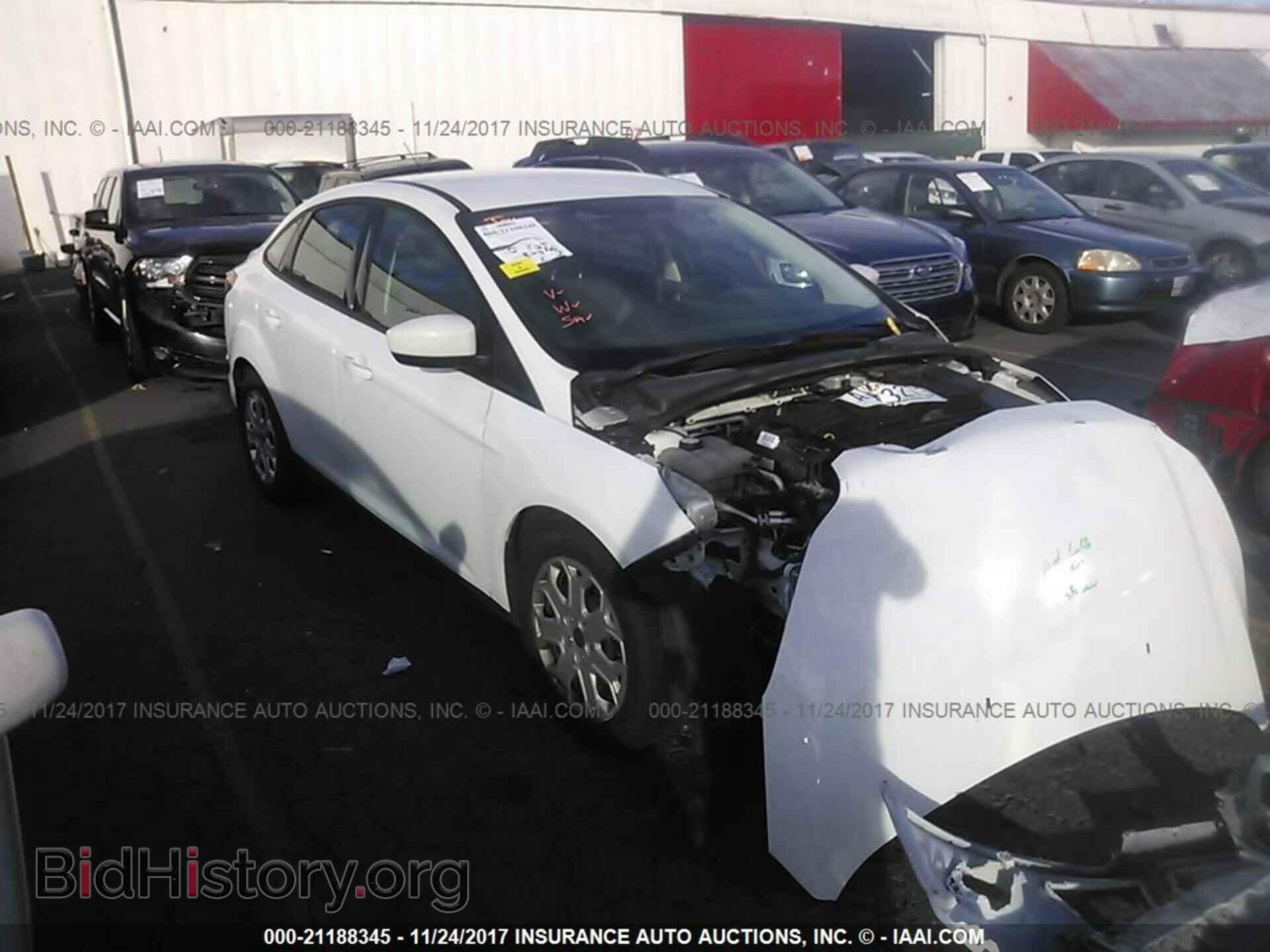 Photo 1FAHP3F25CL212068 - Ford Focus 2012