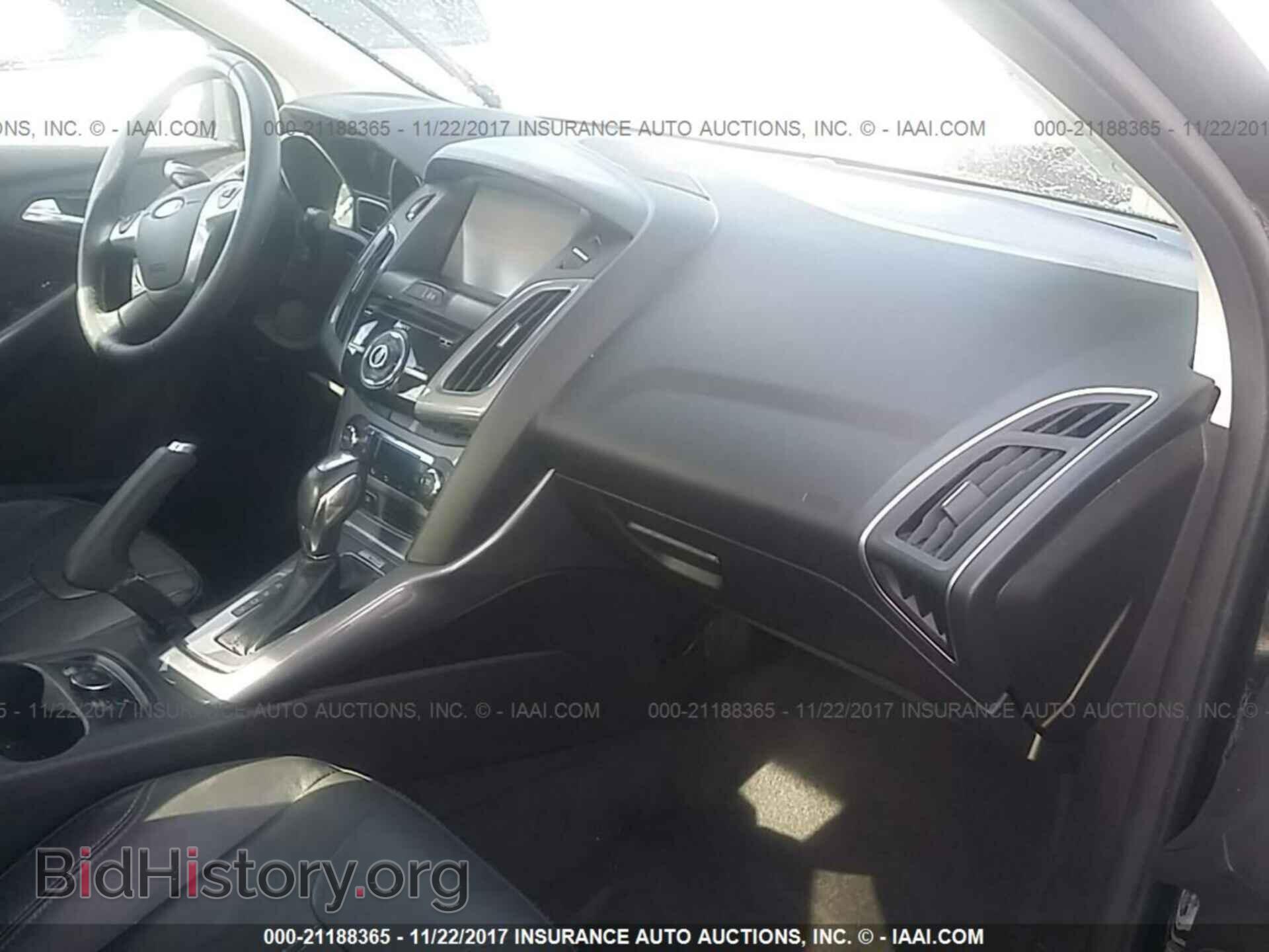 2014 Ford Focus - VIN: 1FADP3J2XEL227321 - Photo 5