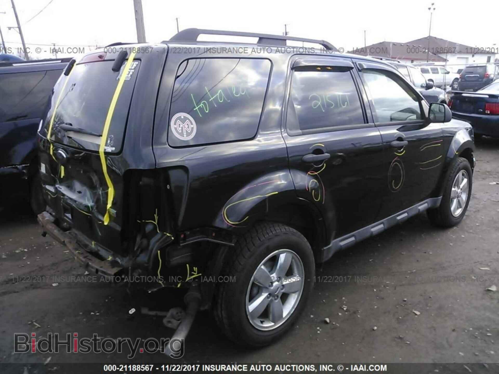 2011 Ford Escape - VIN: 1FMCU9DG4BKA32109 - Фото 4
