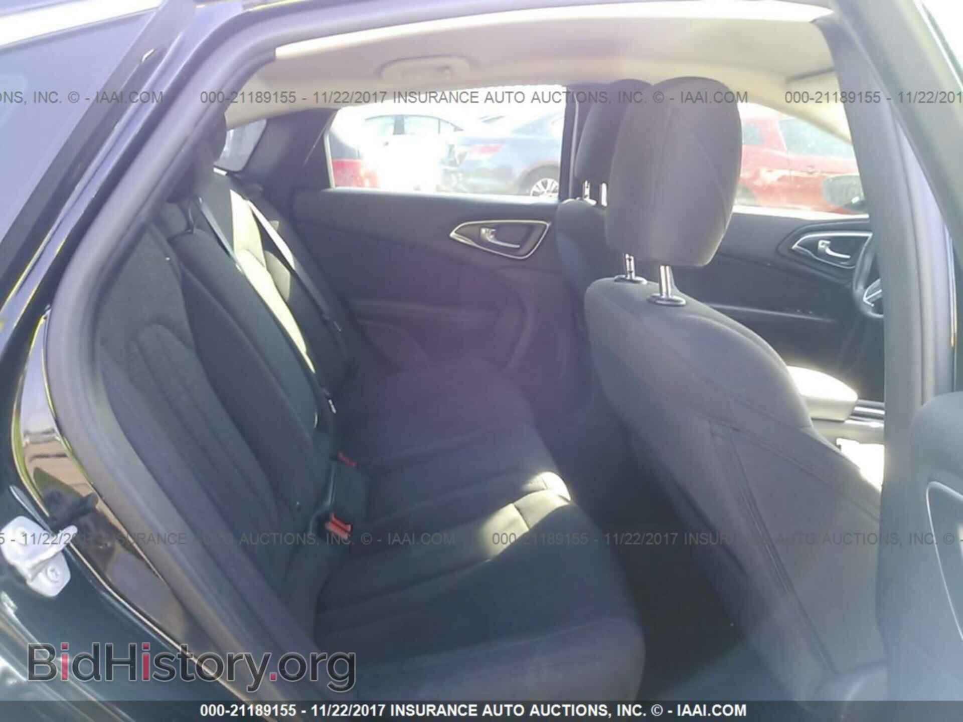 2016 Chrysler 200 - VIN: 1C3CCCFBXGN196318 - Фото 8