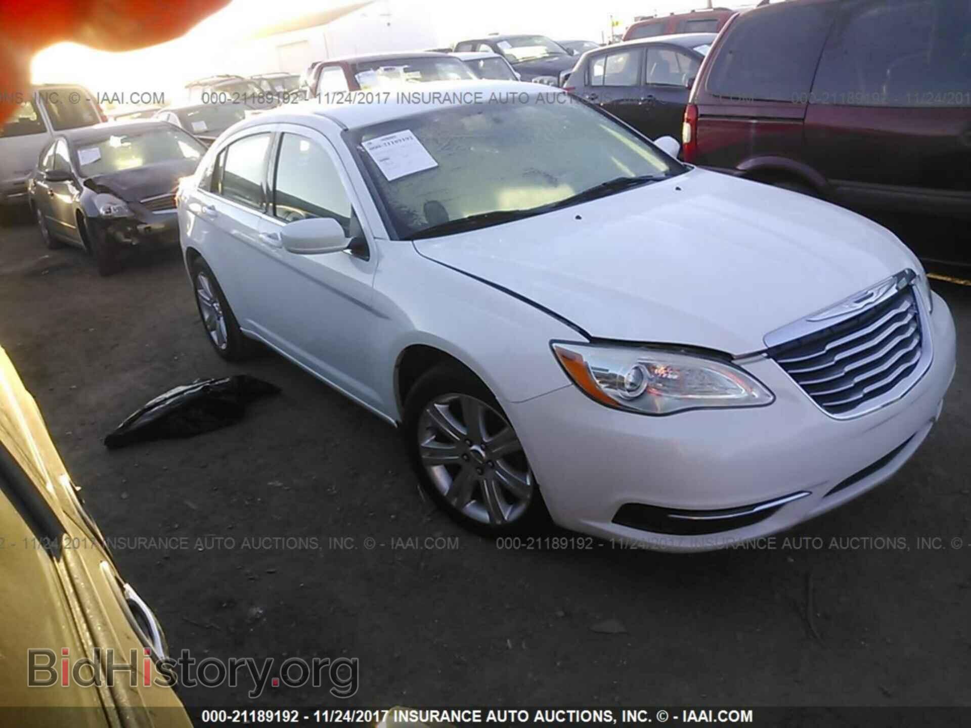 Photo 1C3CCBBB0DN694717 - Chrysler 200 2013