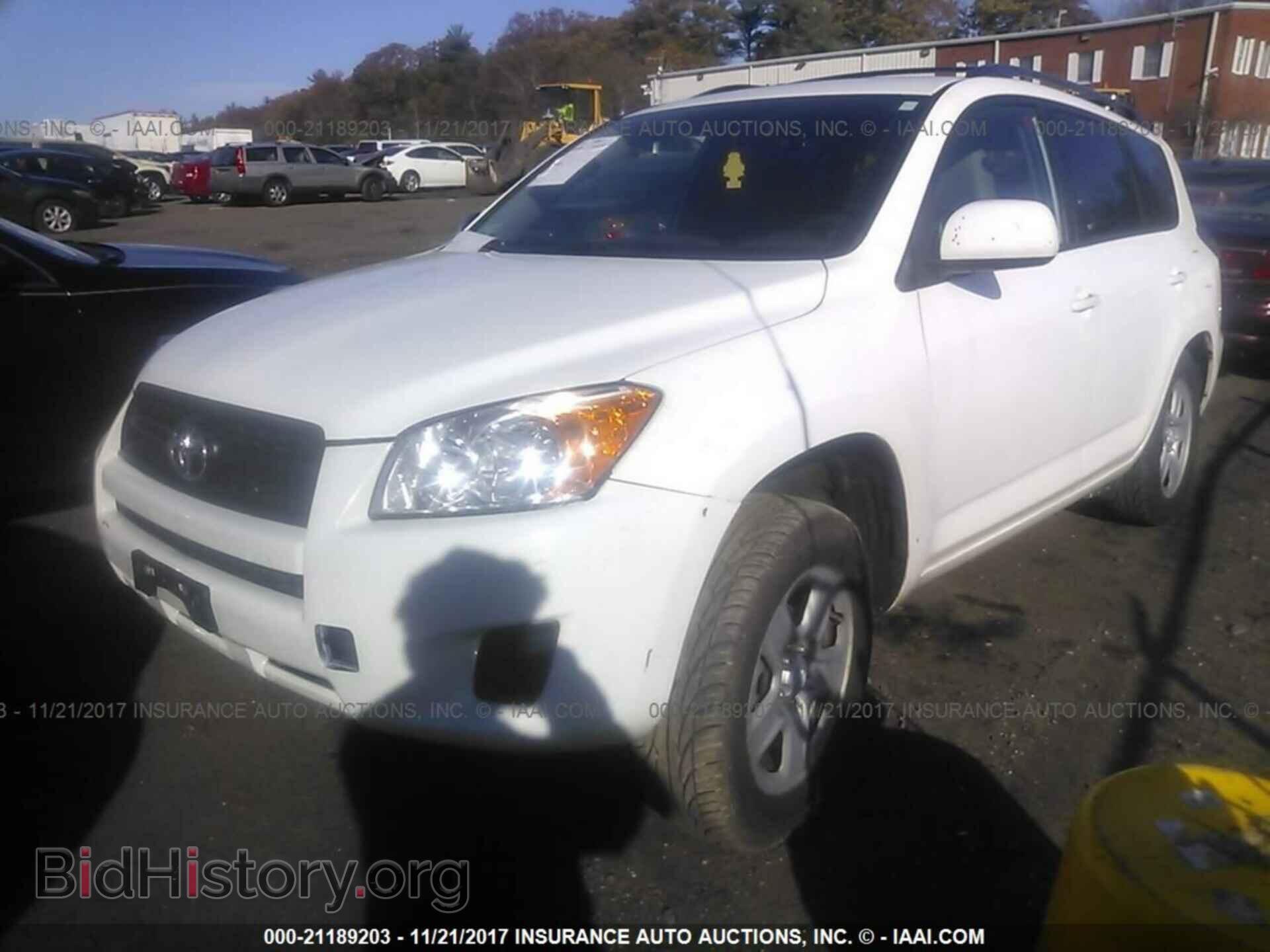 2012 Toyota Rav4 - VIN: 2T3BF4DV3CW202576 - Фото 2