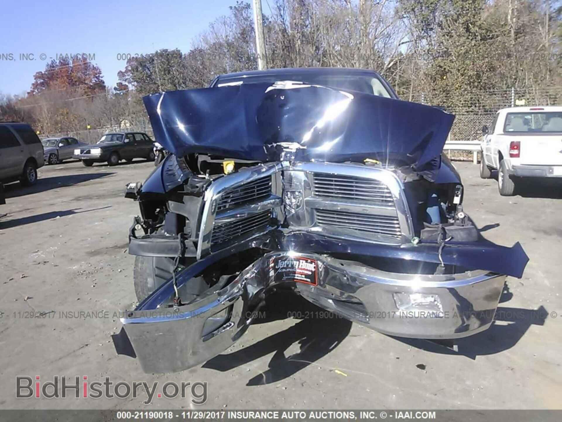 2012 Dodge Ram 1500 - VIN: 1C6RD7LT3CS289191 - Фото 6