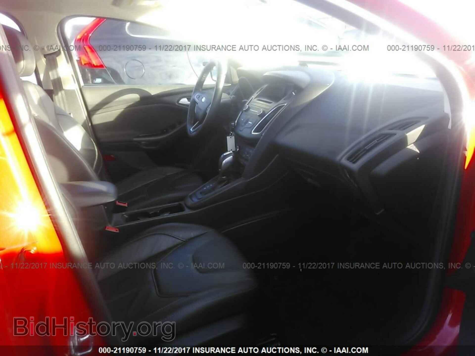 2016 Ford Focus - VIN: 1FADP3F23GL291485 - Photo 5