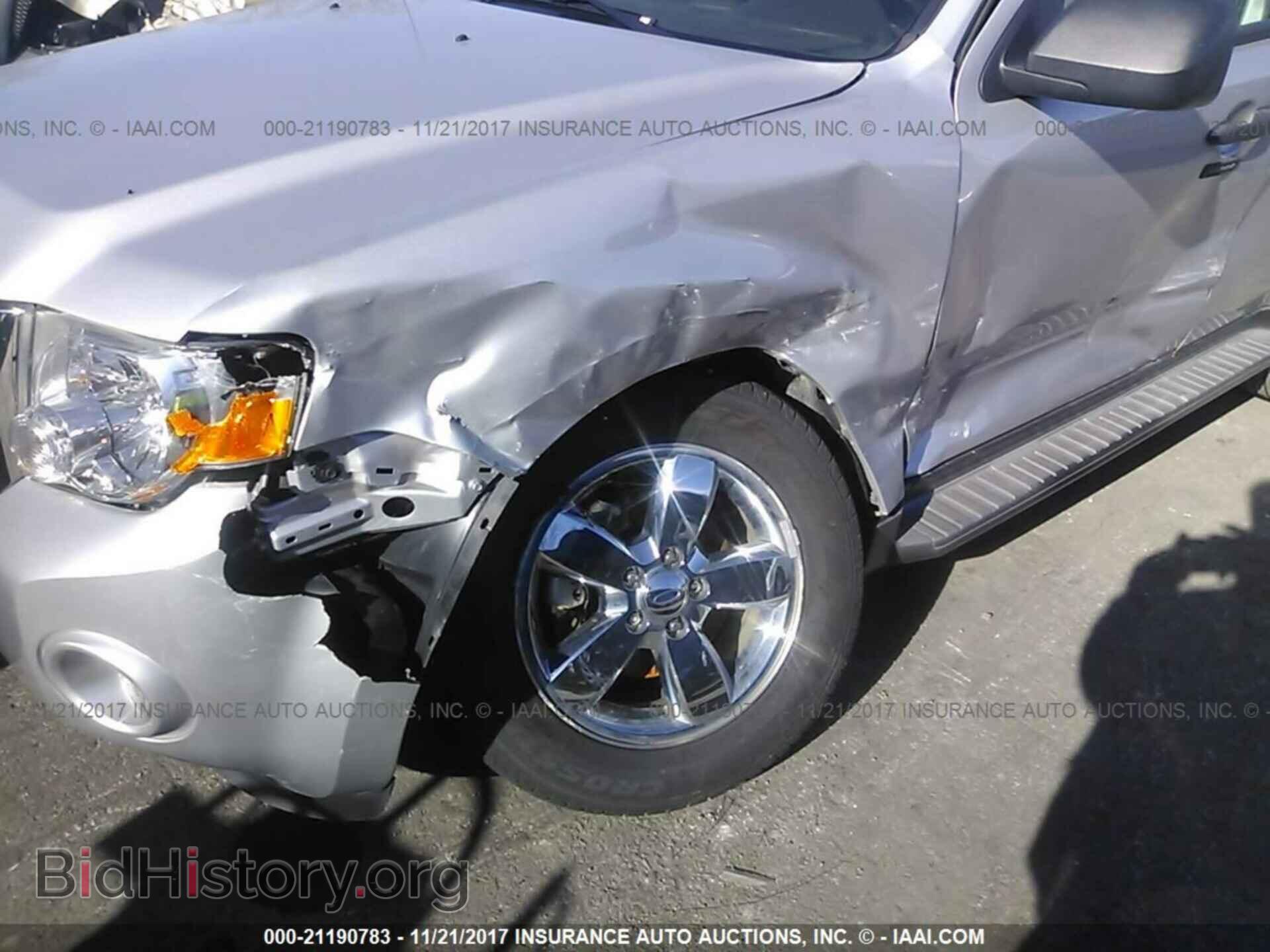 2011 Ford Escape - VIN: 1FMCU0D77BKB24164 - Photo 6