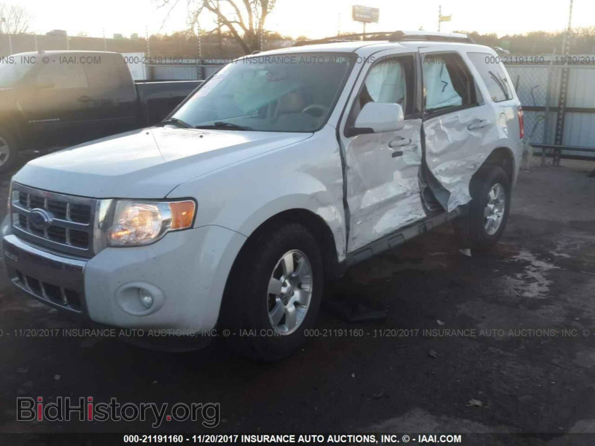2011 Ford Escape - VIN: 1FMCU0E73BKC24843 - Photo 2