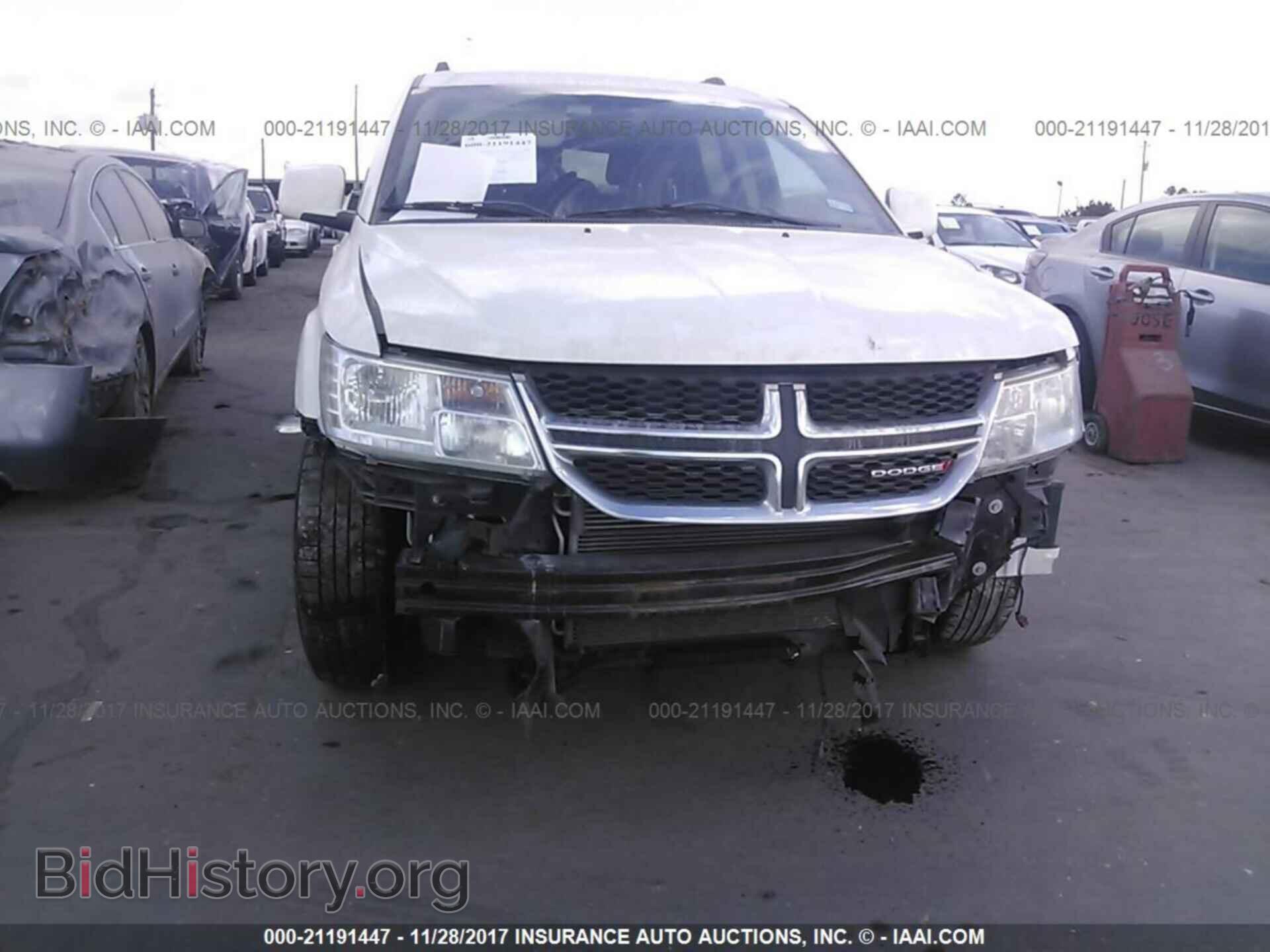 2012 Dodge Journey - VIN: 3C4PDCBG1CT387230 - Фото 6