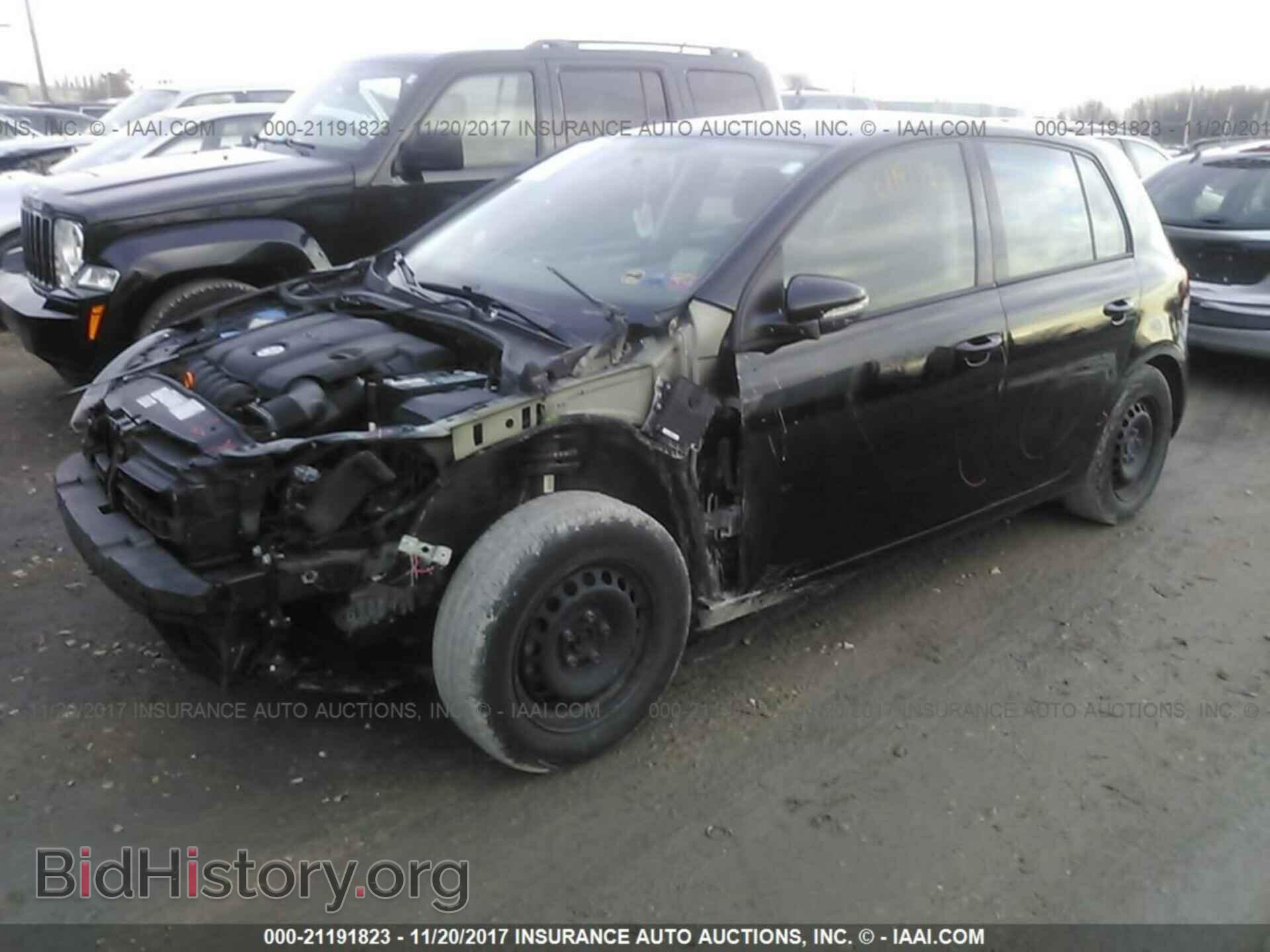 2012 Volkswagen Golf - VIN: WVWDB7AJ3CW334911 - Фото 2