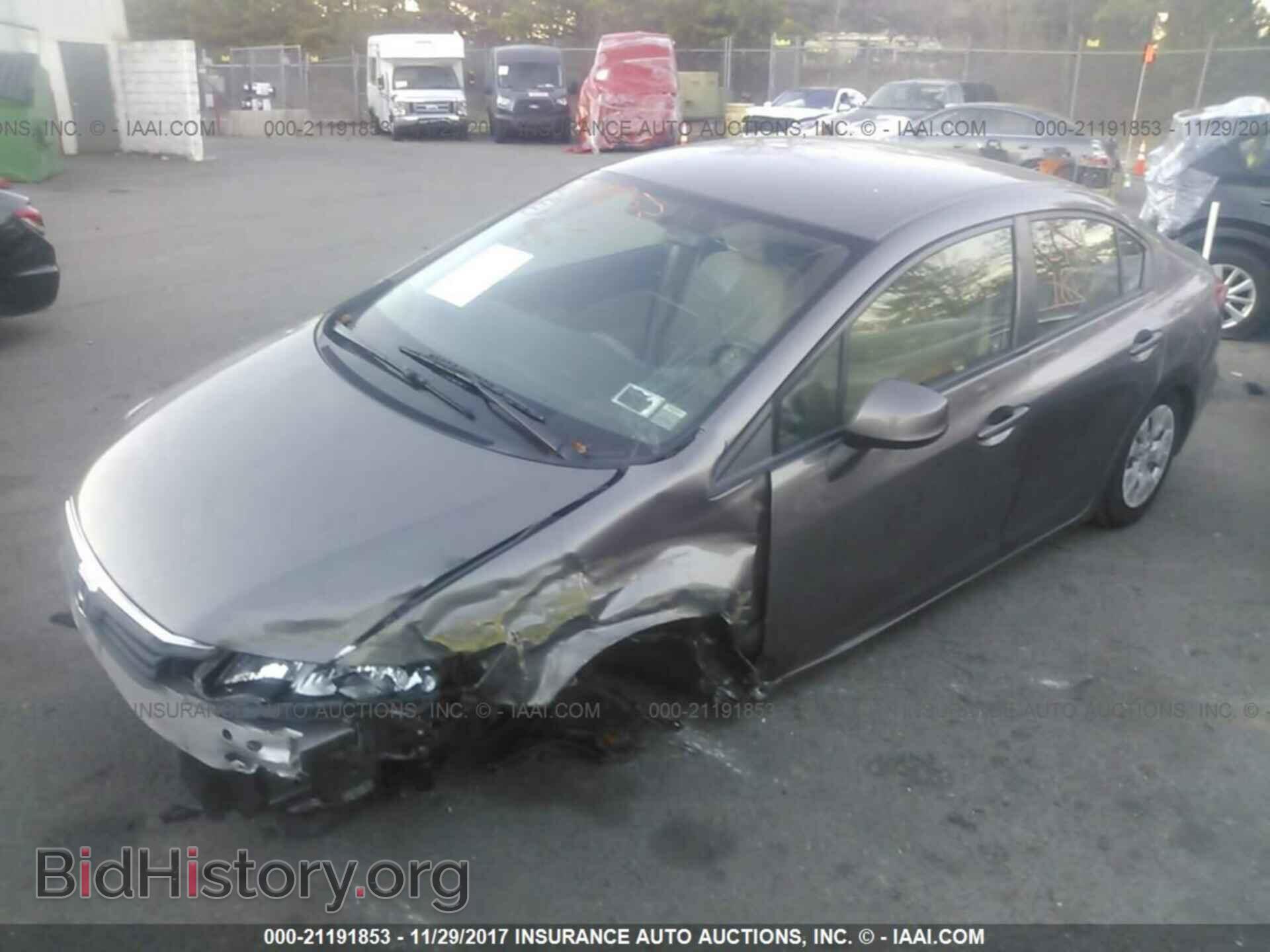 2012 Honda Civic - VIN: JHMFB2F51CS003418 - Photo 2