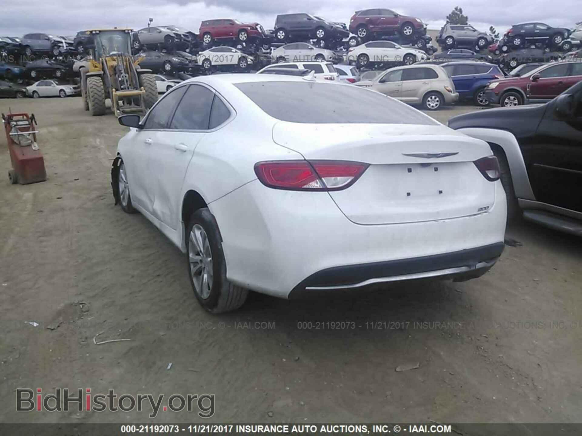 2017 Chrysler 200 - VIN: 1C3CCCAB8HN508855 - Фото 3