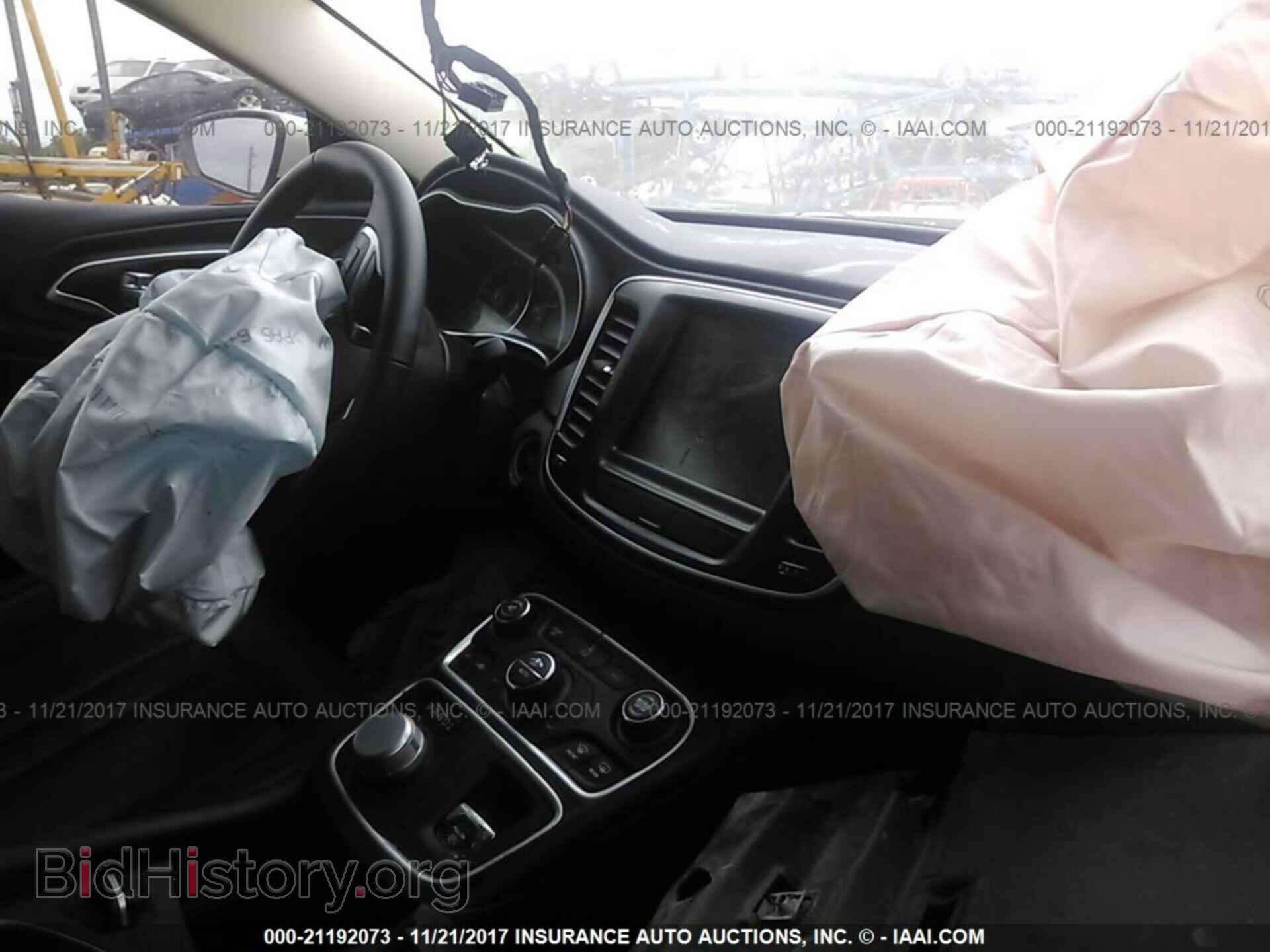 2017 Chrysler 200 - VIN: 1C3CCCAB8HN508855 - Фото 5