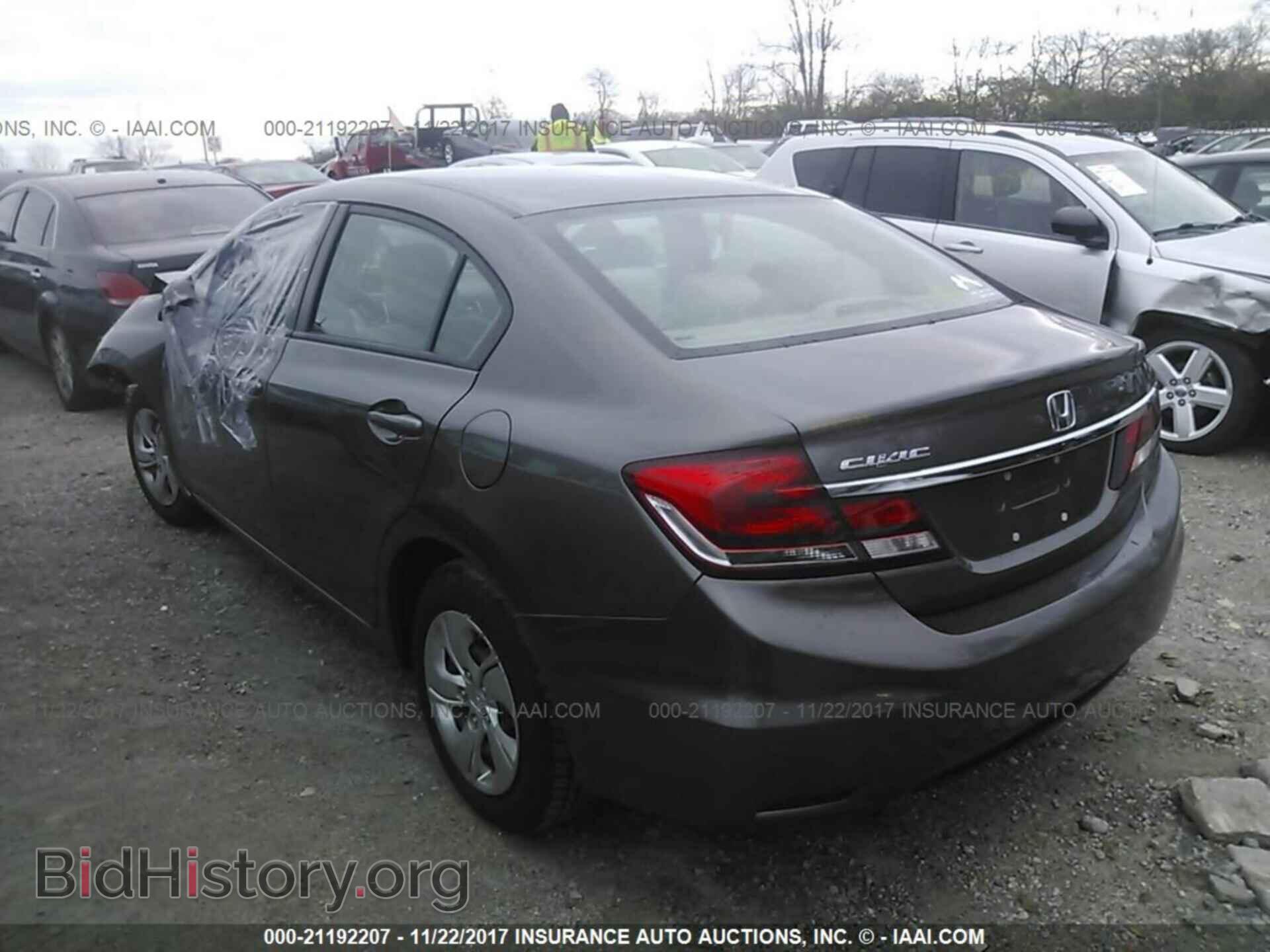 2013 Honda Civic - VIN: 19XFB2F58DE002806 - Photo 3