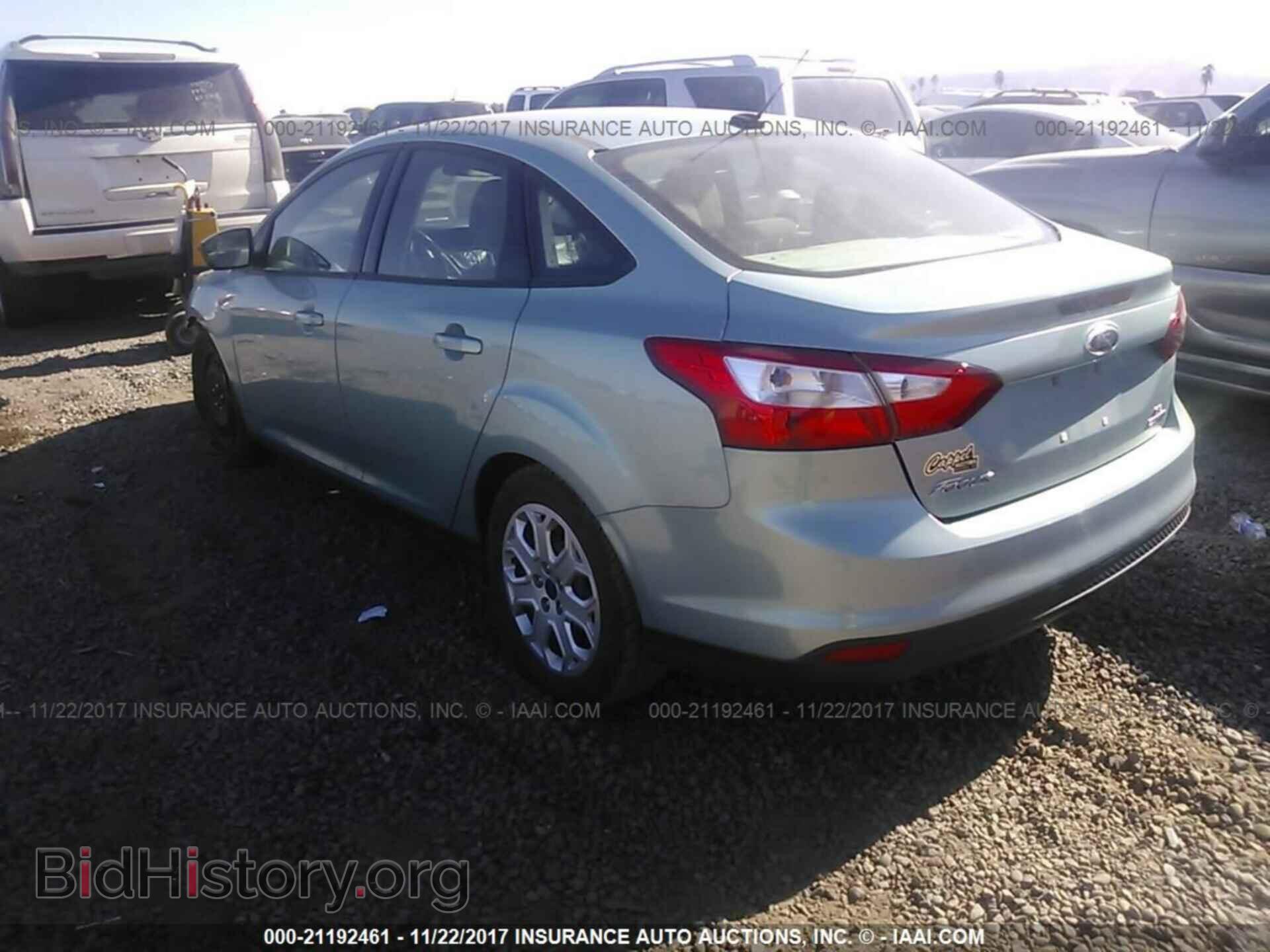 2012 Ford Focus - VIN: 1FAHP3F29CL478385 - Фото 3