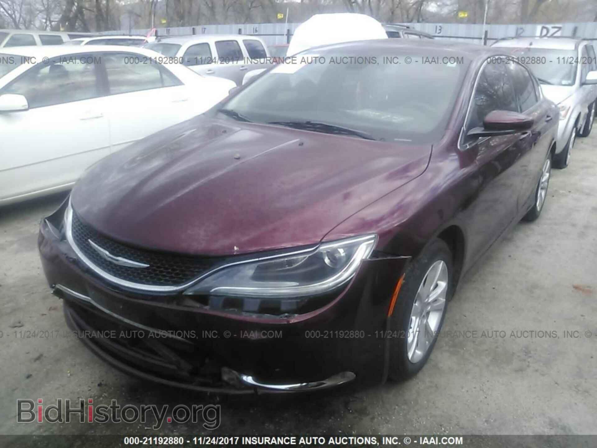 2015 Chrysler 200 - VIN: 1C3CCCABXFN652615 - Photo 2