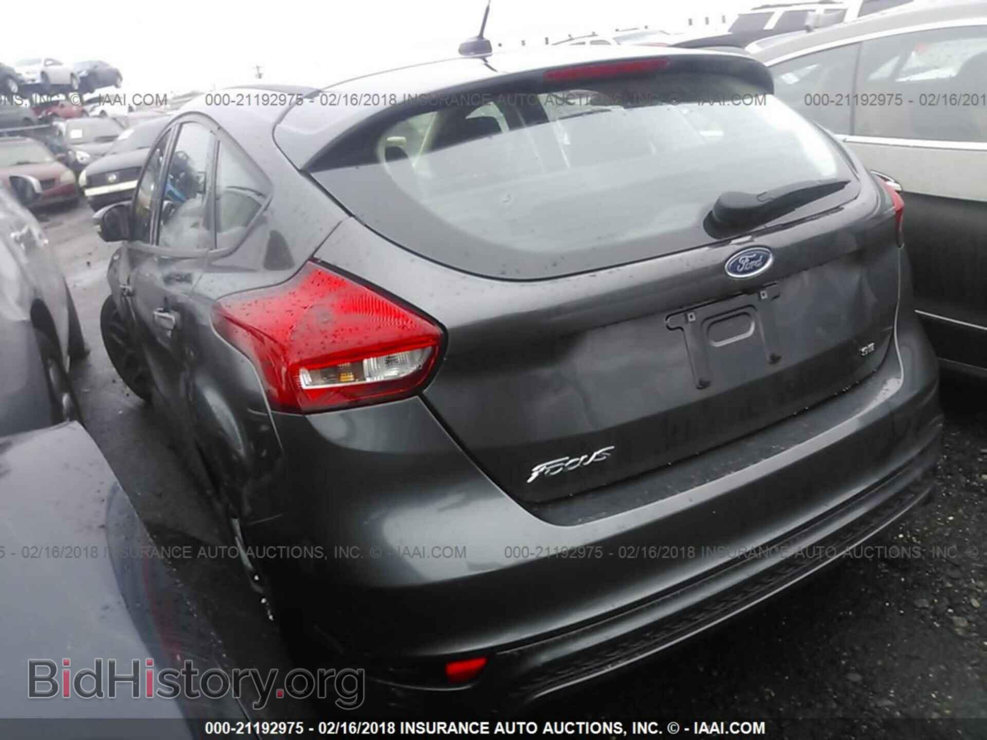 2015 Ford Focus - VIN: 1FADP3K20FL381052 - Фото 3