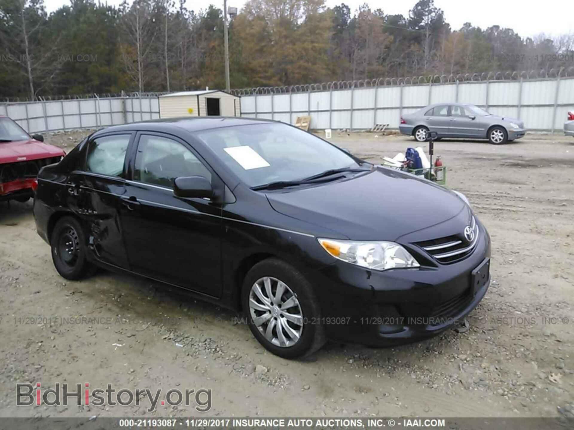 Фотография 2T1BU4EE9DC104037 - Toyota Corolla 2013